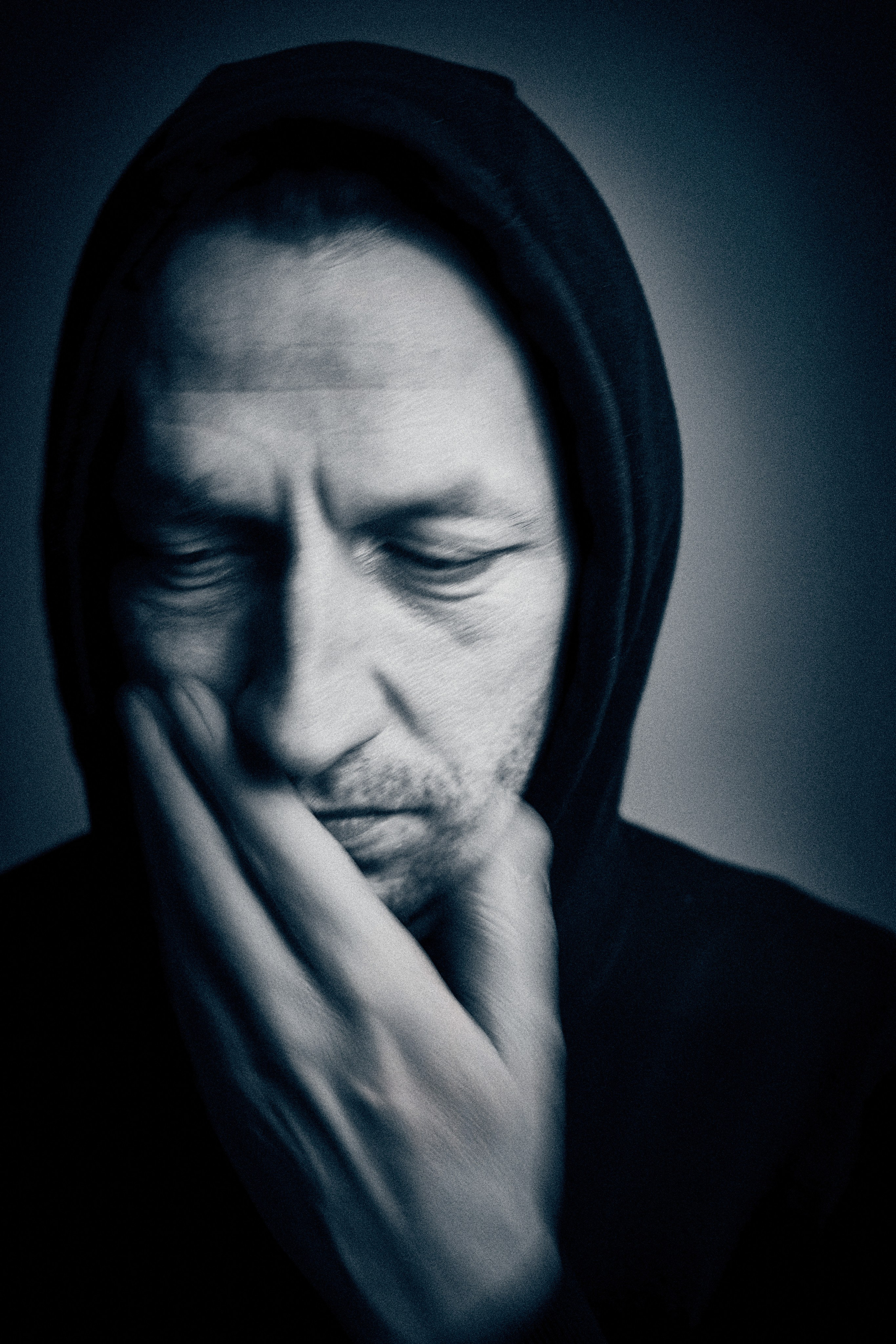 Męski portret psychologiczny - Mieszko V „Długonosy” - Fotograf portretowy w Warszawie Andriej Szypiłow