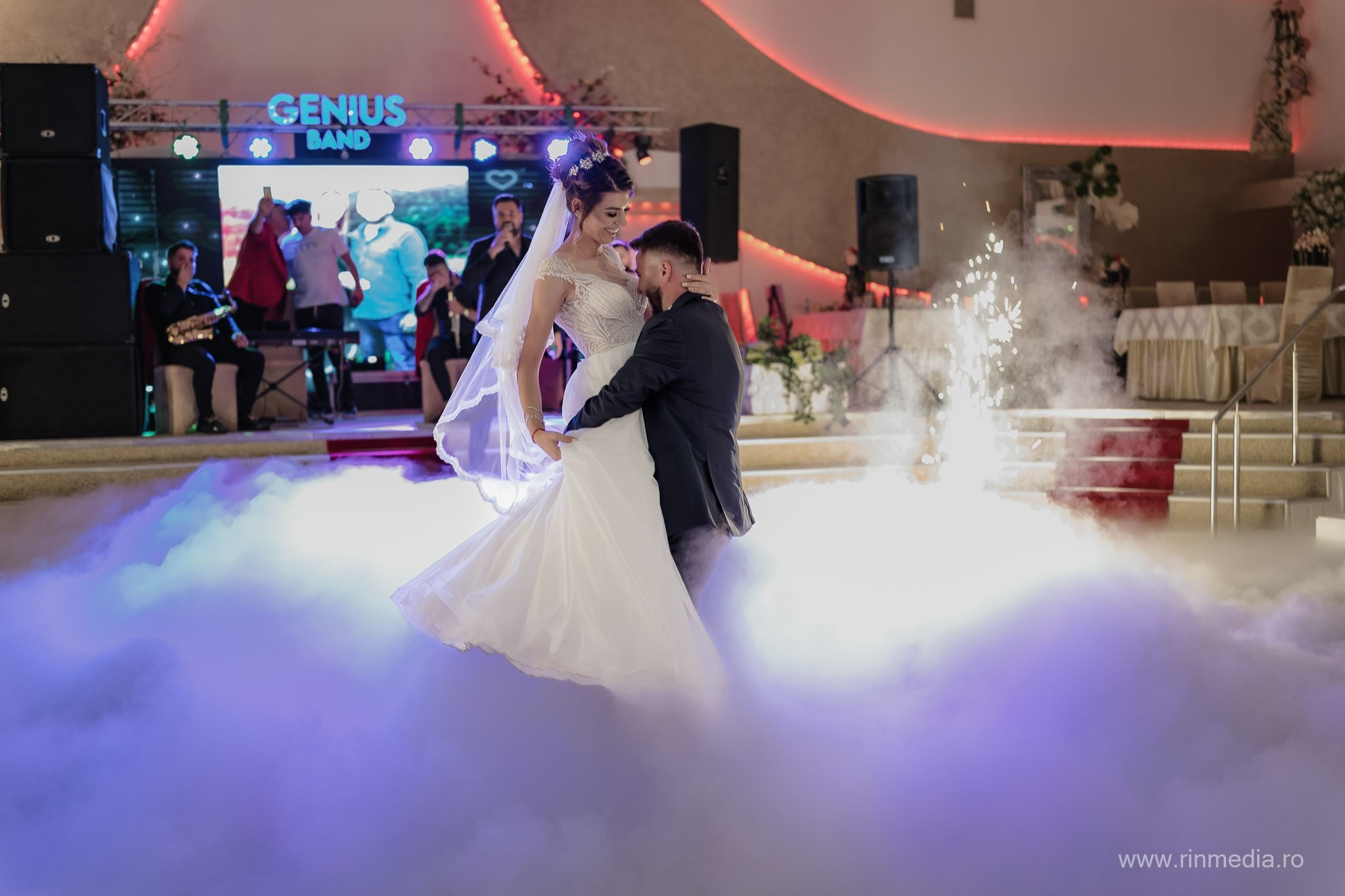 Madalina & Marius. Fotograf de Nunta Focsani
