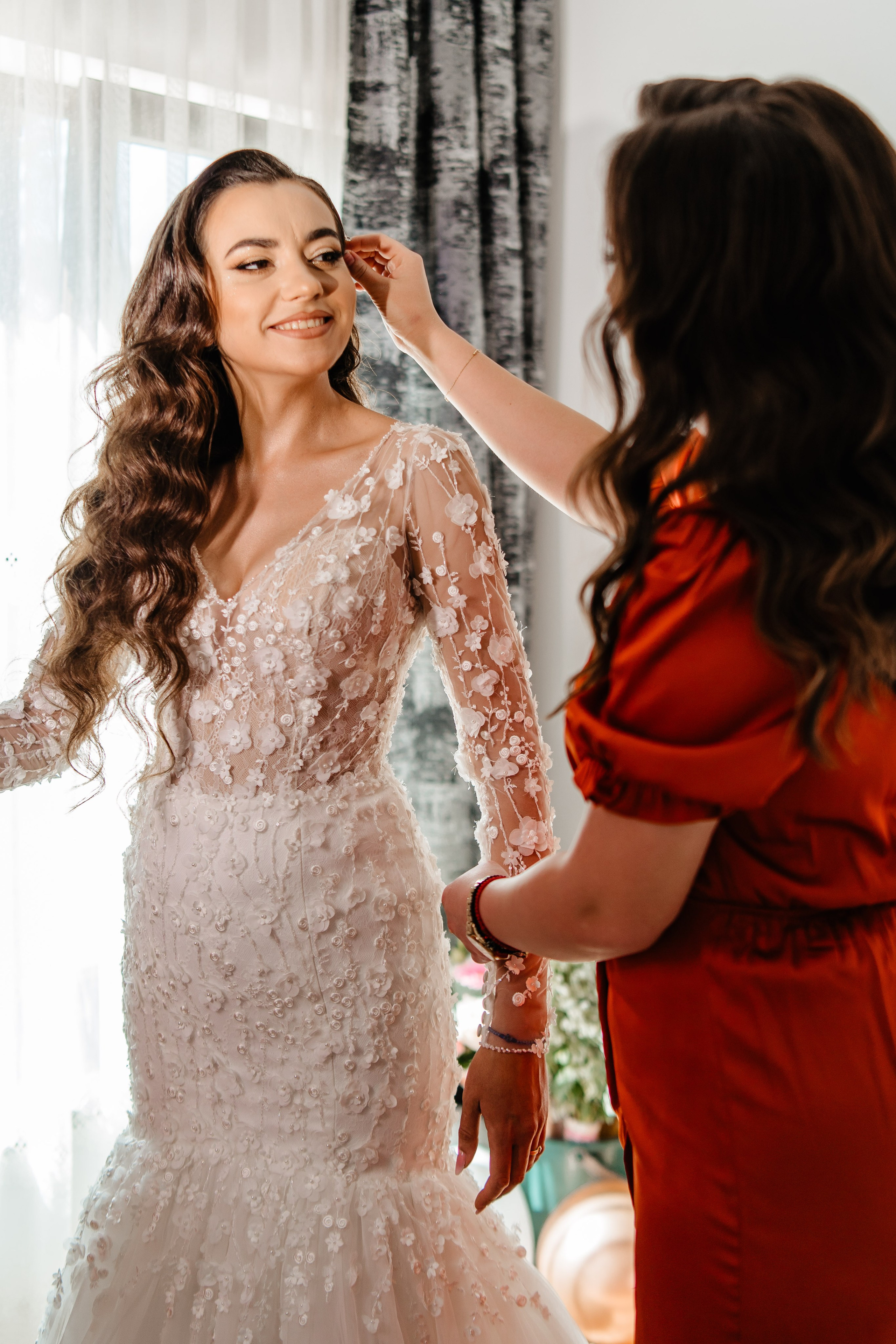 Robert si Mada. Foto-Video Nunta Iasi, Suceava, Bucuresti / Disponibilitate 2025 — 2026 — 2027