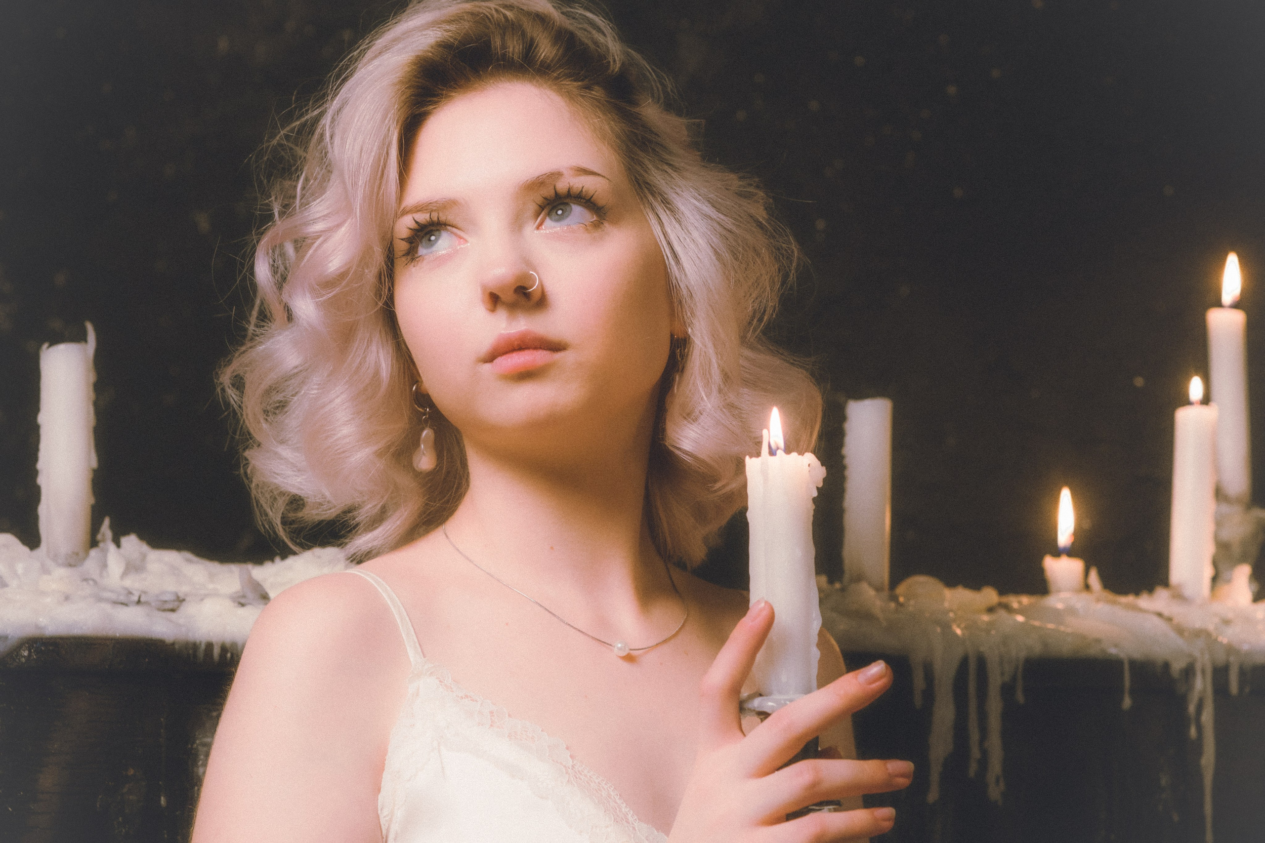 Adelina by Candlelight. Stanislav Vdovin — fotografo di ritratti ed eventi a Milano e Pavia