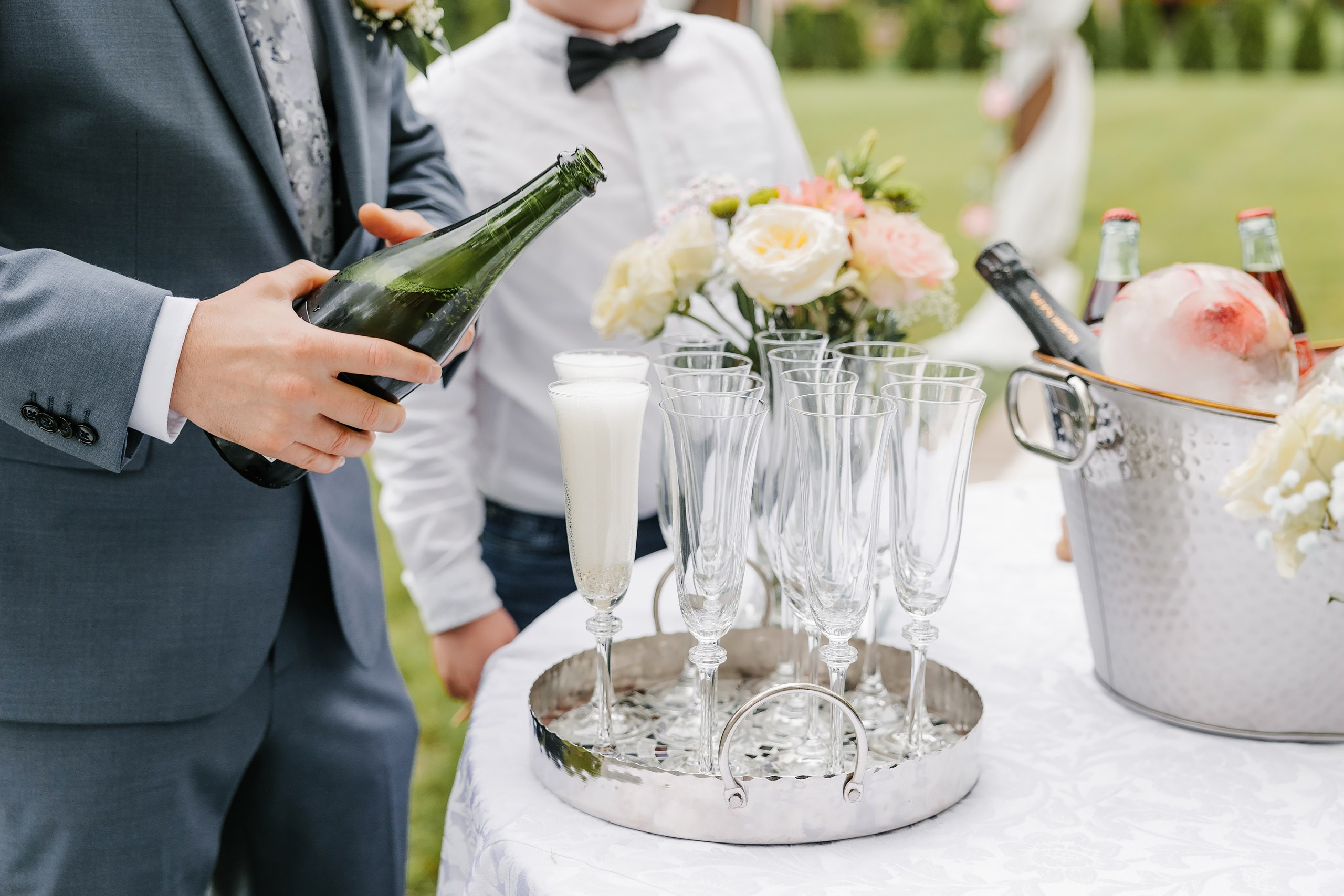 08.06.2024 Wedding. Wedding family event photographer in Chicago Nick Yushevich