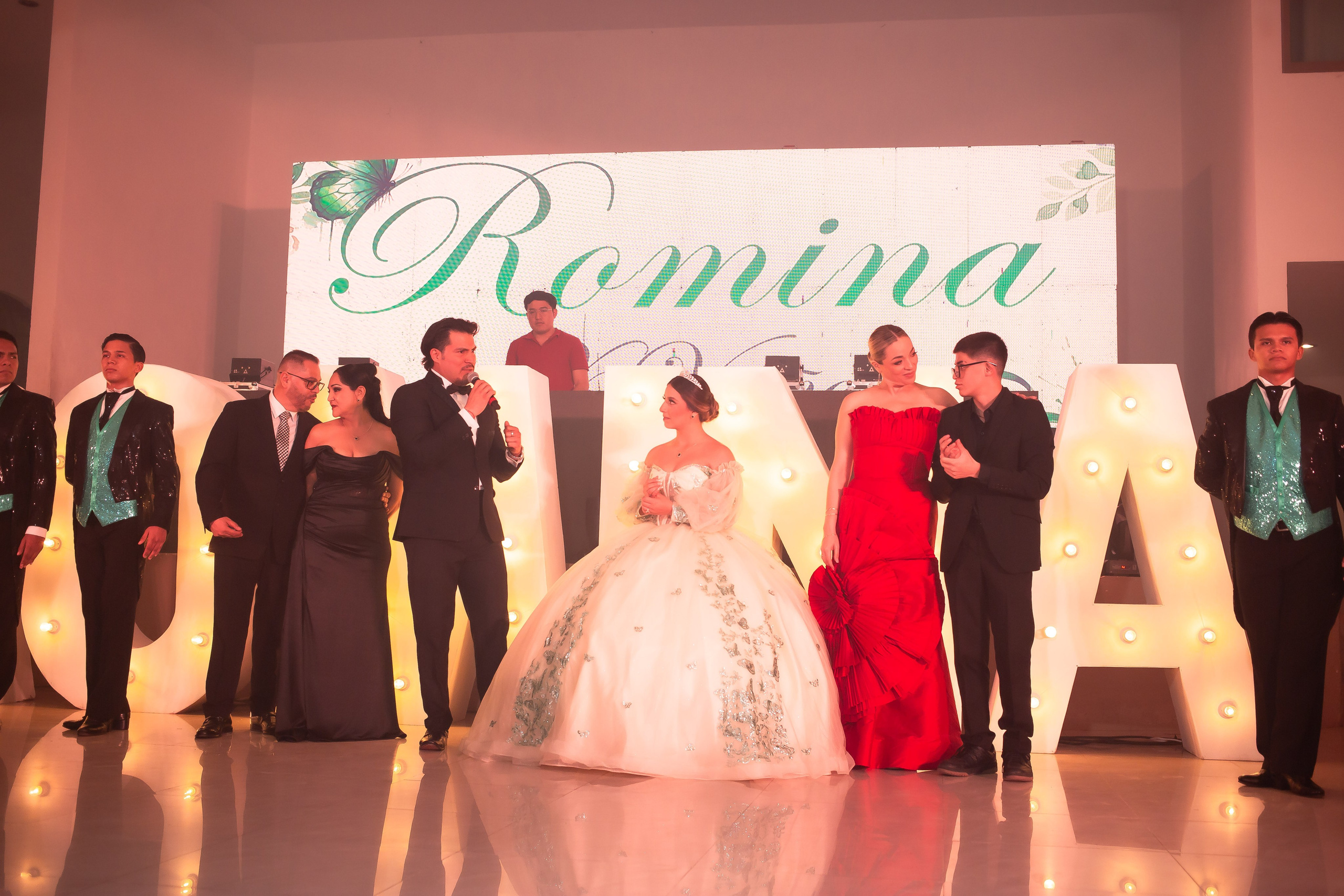 XV AÑOS ROMINA