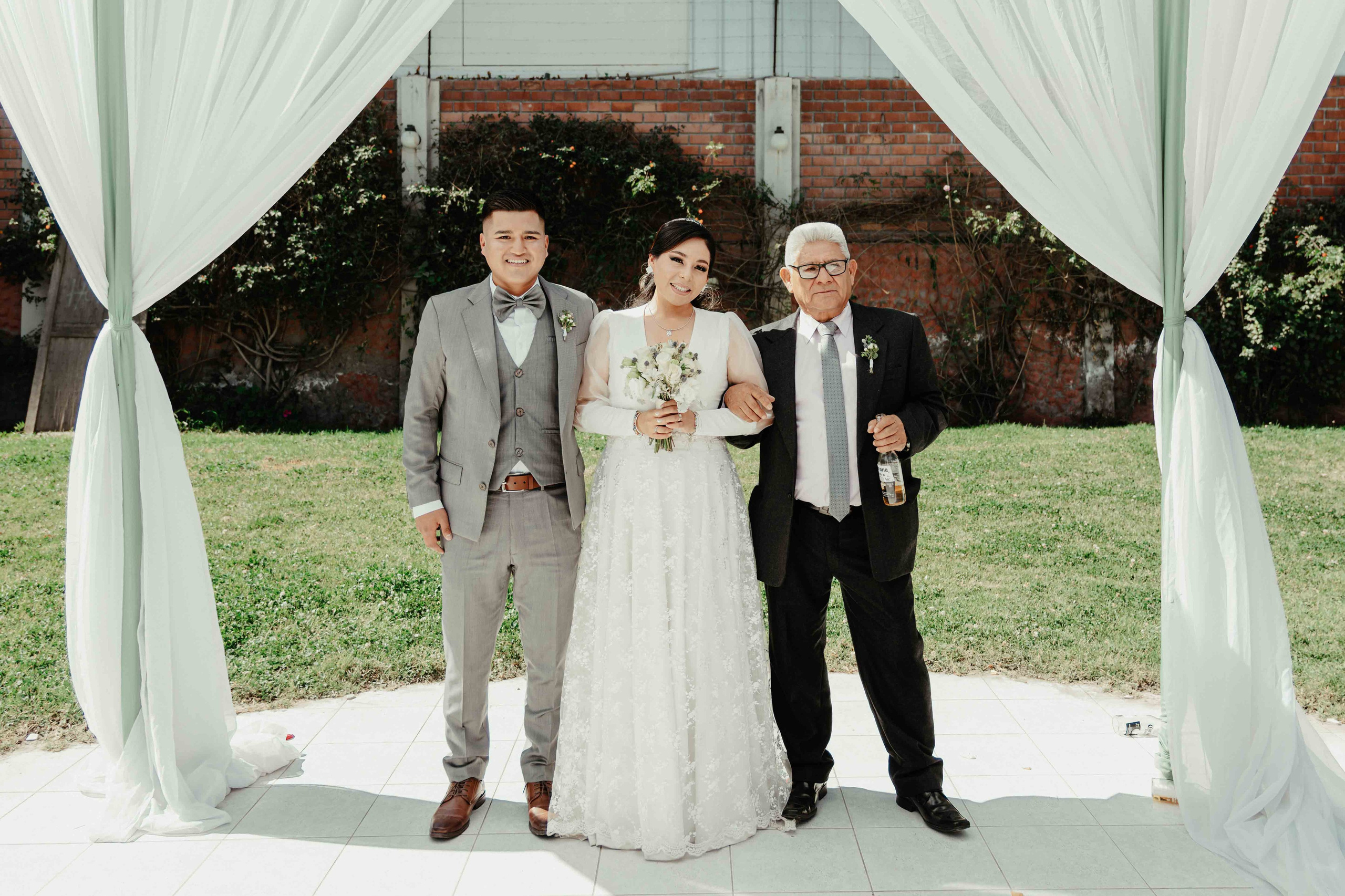 VICTOR Y MELANY BODA CIVIL. Studio KVTA | Fotografía y Video de Bodas en Arequipa