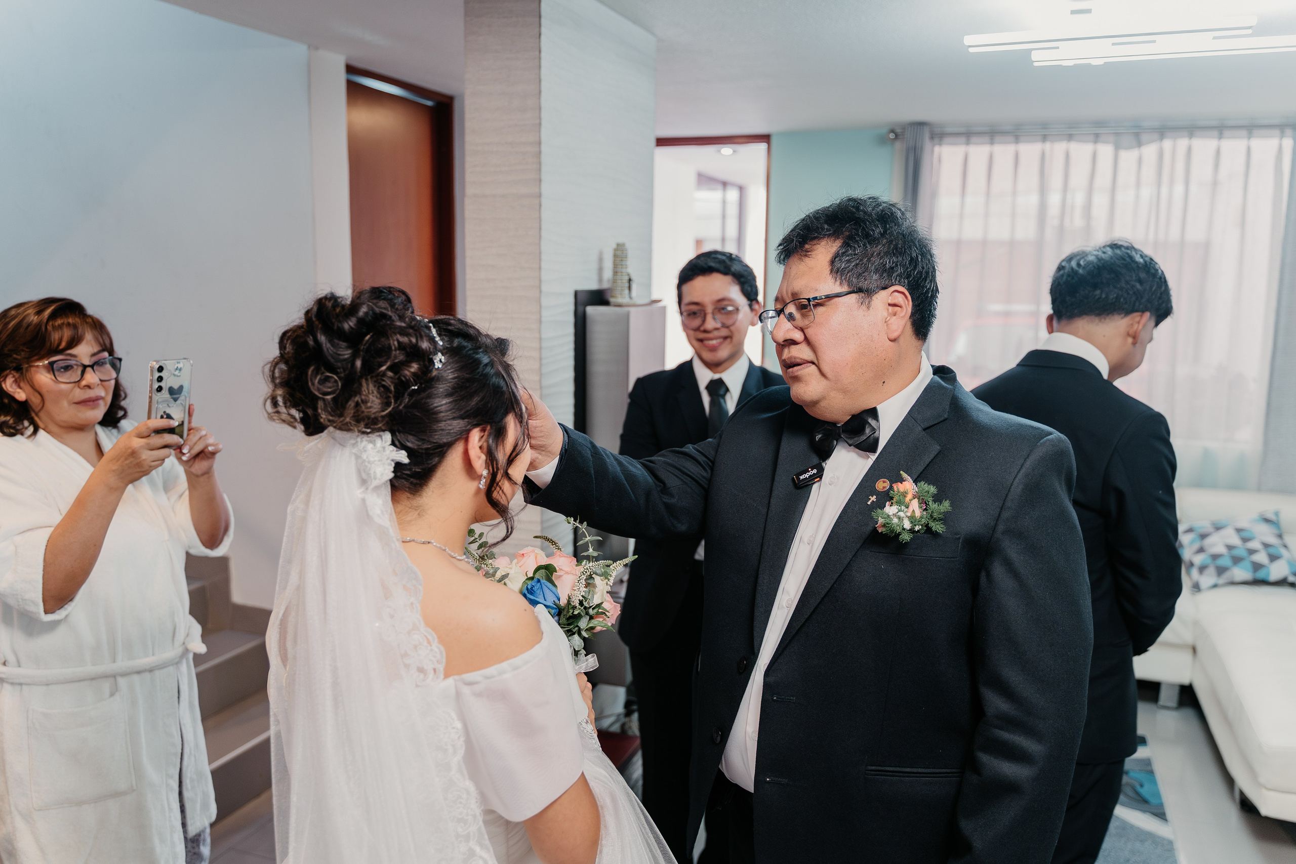 ALEJANDRA + RODRIGO BODA RELIGIOSA. Studio KVTA | Fotografía y Video de Bodas en Arequipa
