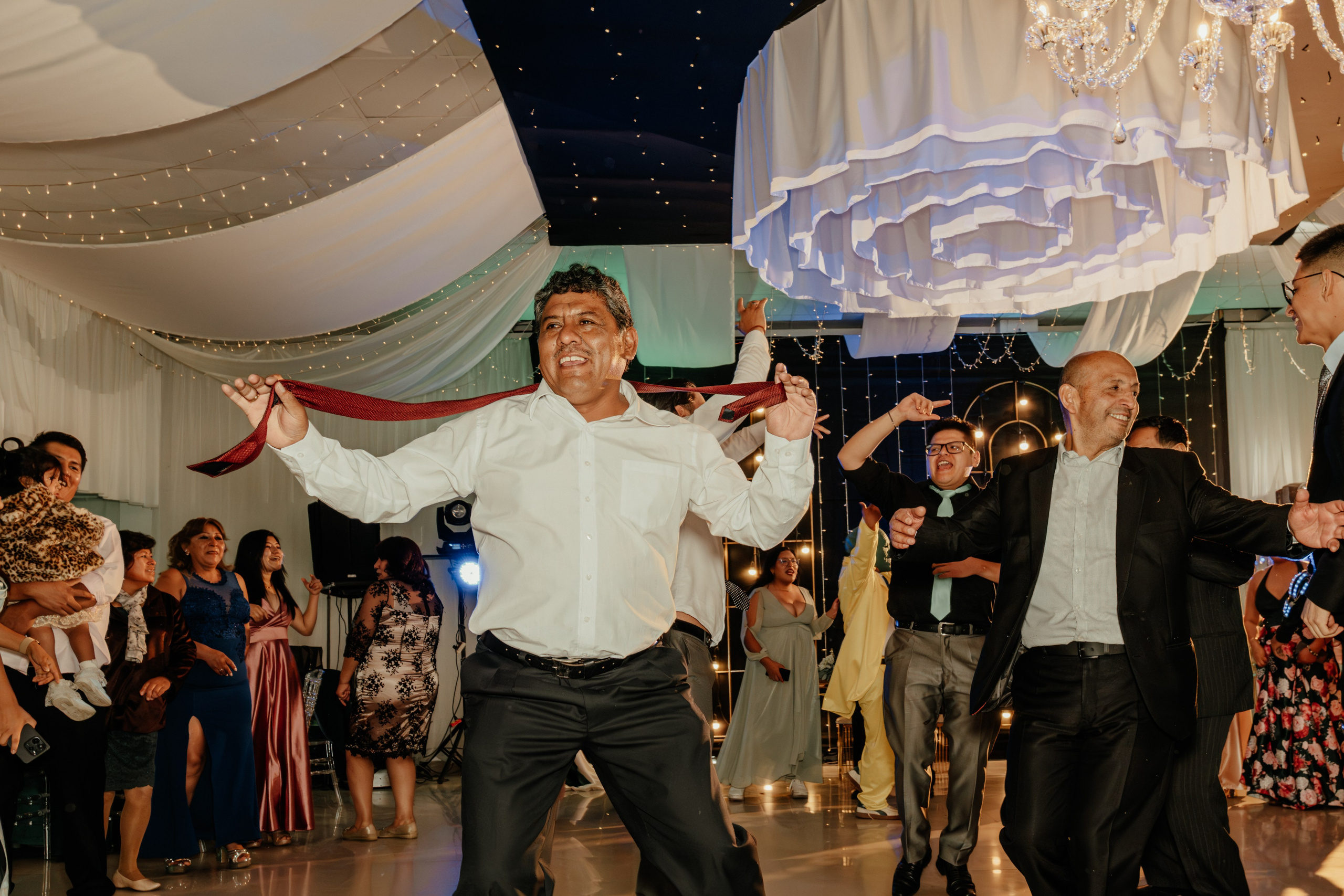 ANGIE + MANUEL BODA RELIGIOSA. Studio KVTA | Fotografía y Video de Bodas en Arequipa