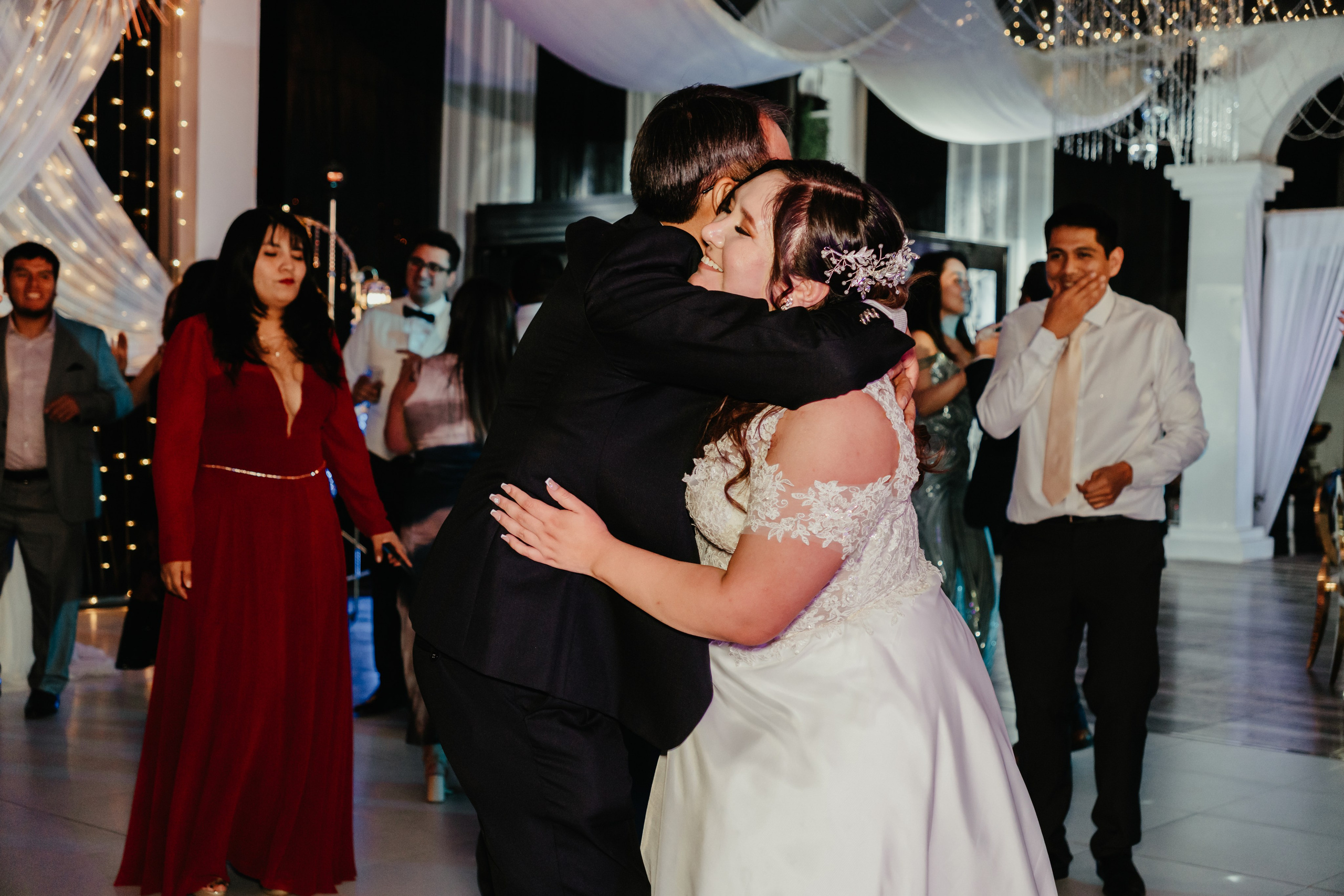 VANIA + LUIS BODA CIVIL. Studio KVTA | Fotografía y Video de Bodas en Arequipa