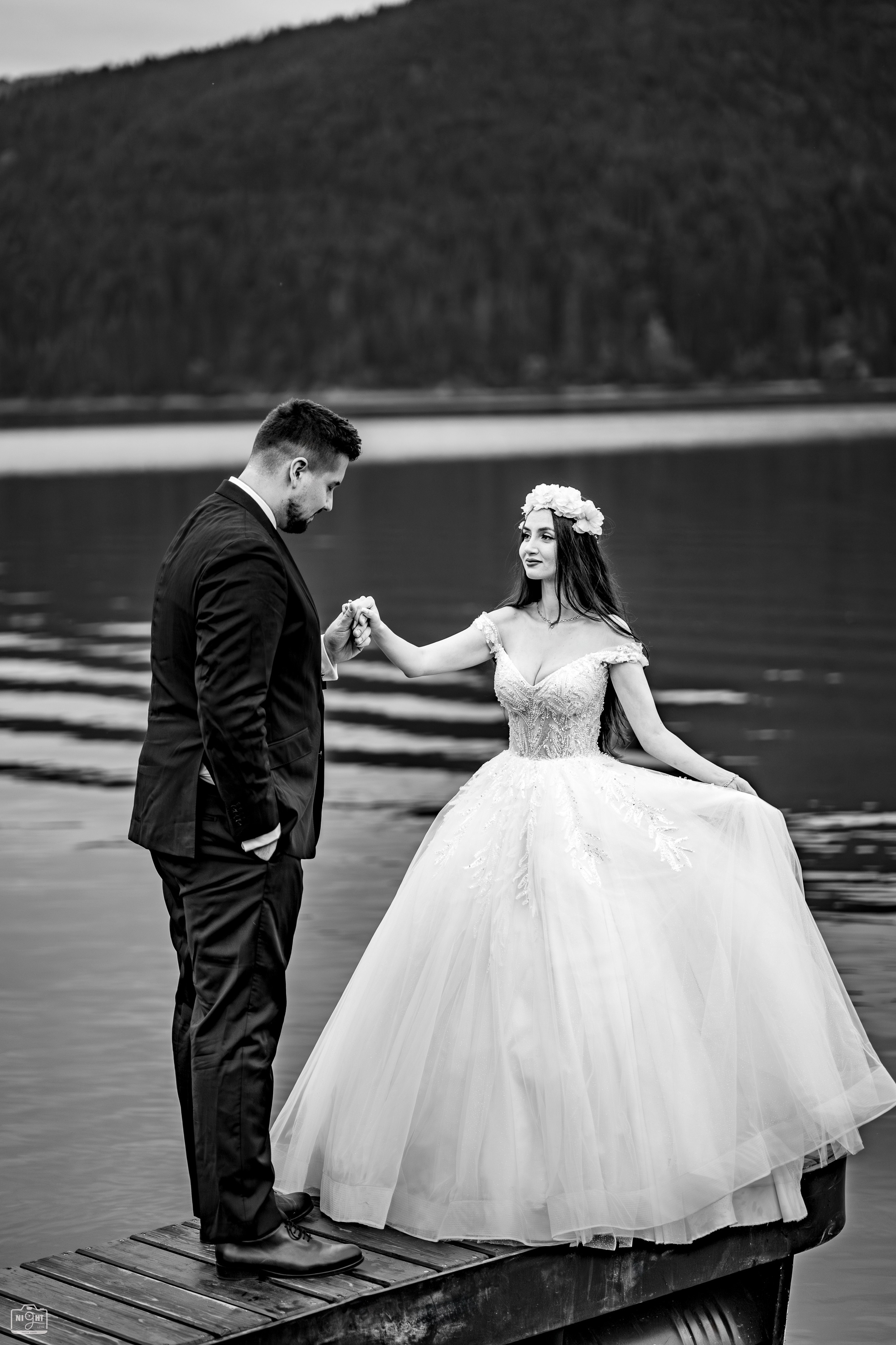 Iulian Arsinte | Fotograf Nunta | R+G. Iulian Arsinte - Fotograf de Nunta - Neamt, Bacau, Suceava, Iasi