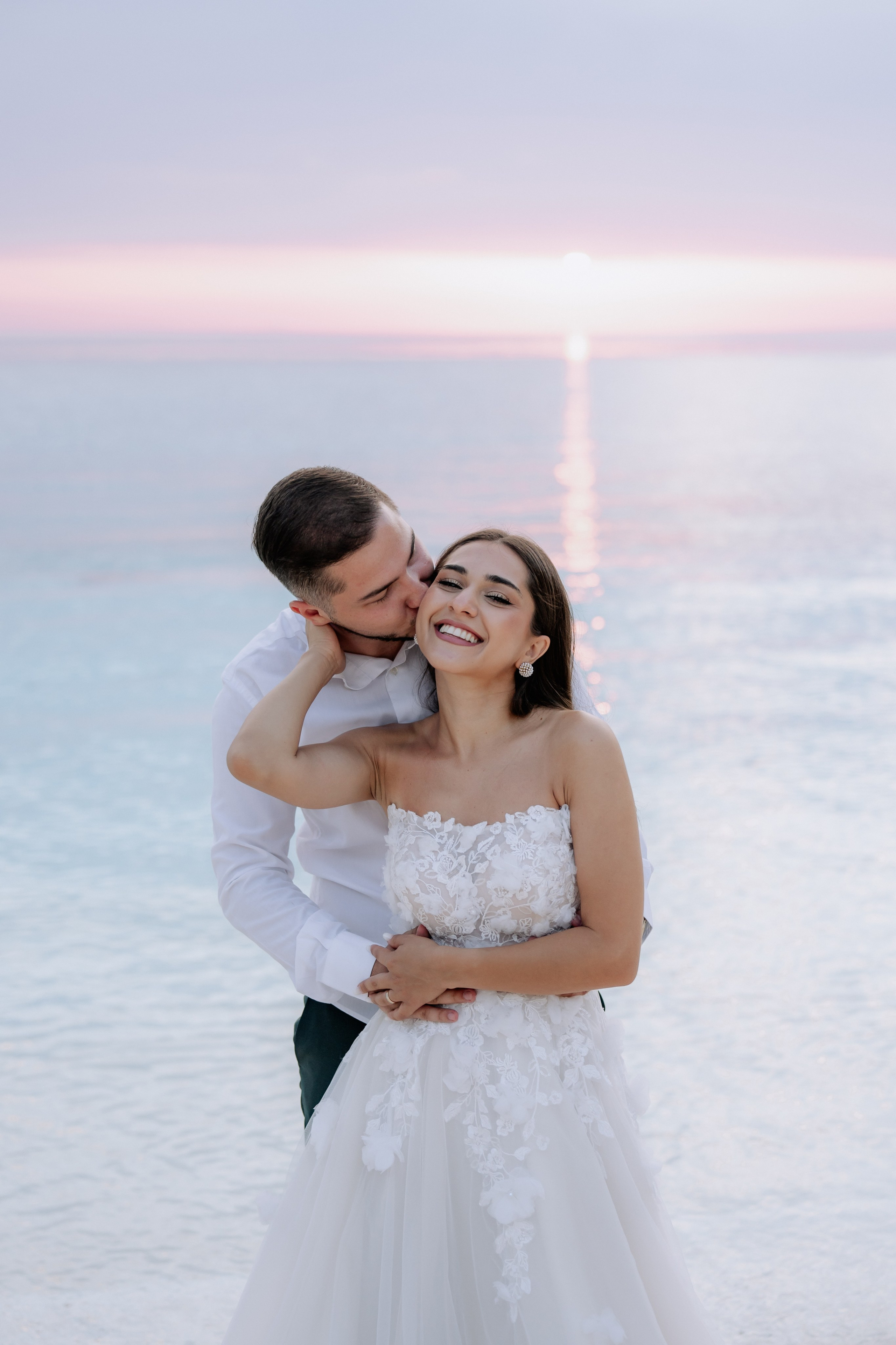 Nunta la Hotel Capitol Iasi. Proud Vision Weddings | Wedding Photography & Film — Servicii profesionale Foto Video Nunta Iasi