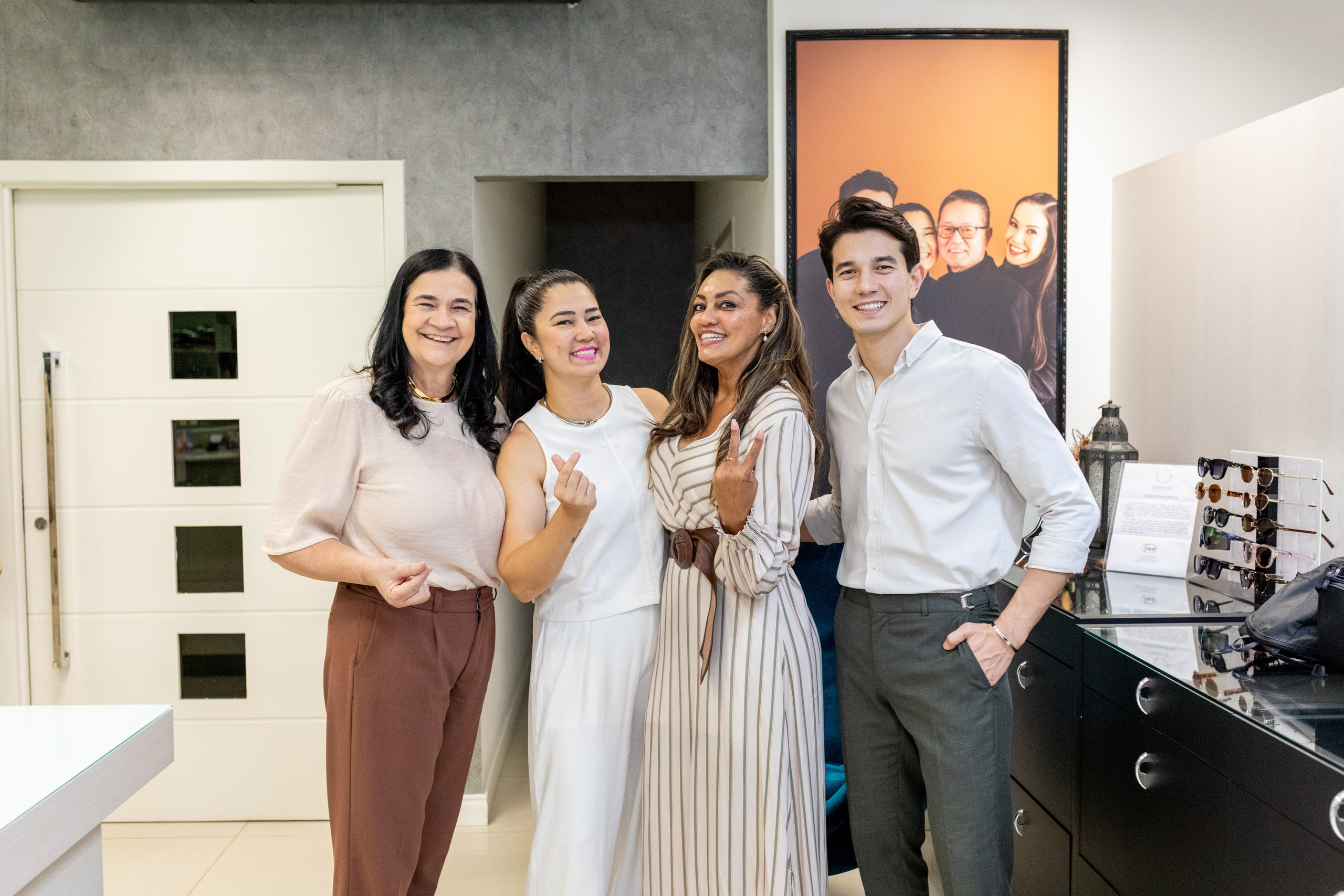 Corporativo. Fotógrafo em Joinville-SC. Especialista em aniversário, casamentos, eventos corporativos e retratos