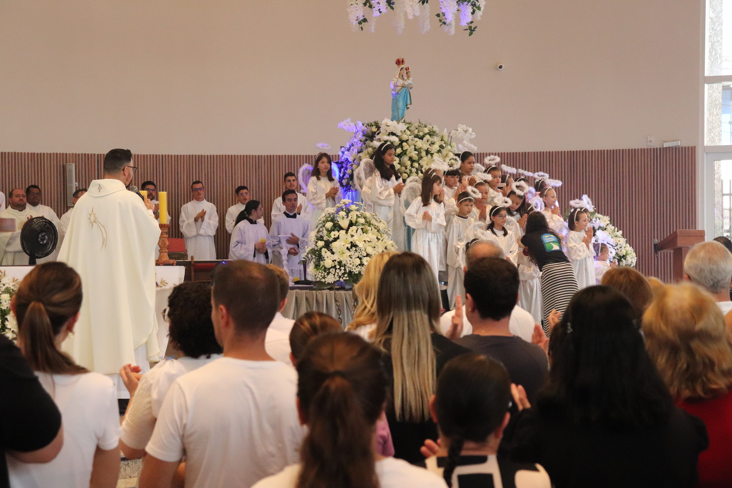 Peregrinação Nossa Senhora de Belém. Handa Produções
