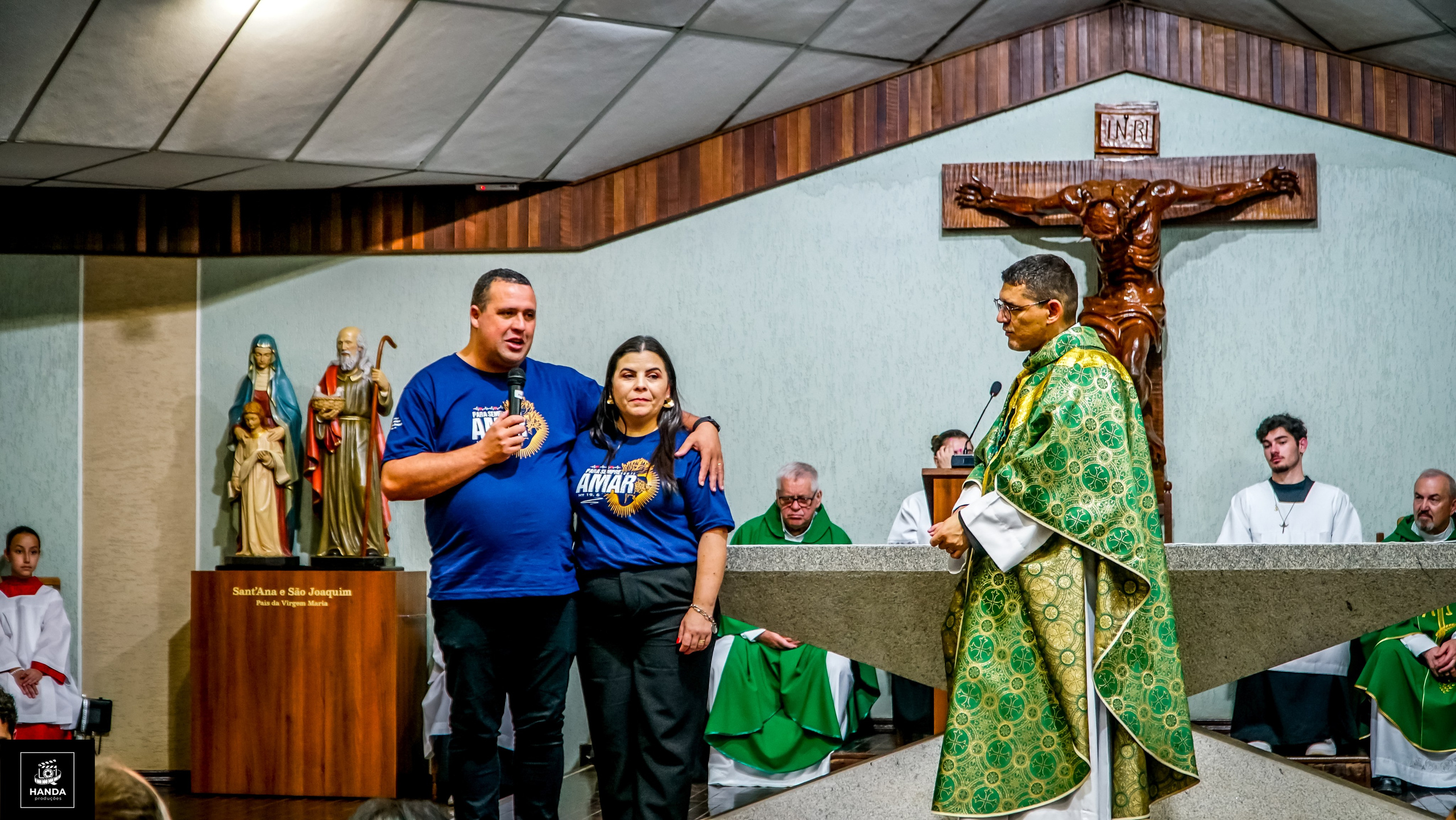 Acampamento Casais. Handa Produções