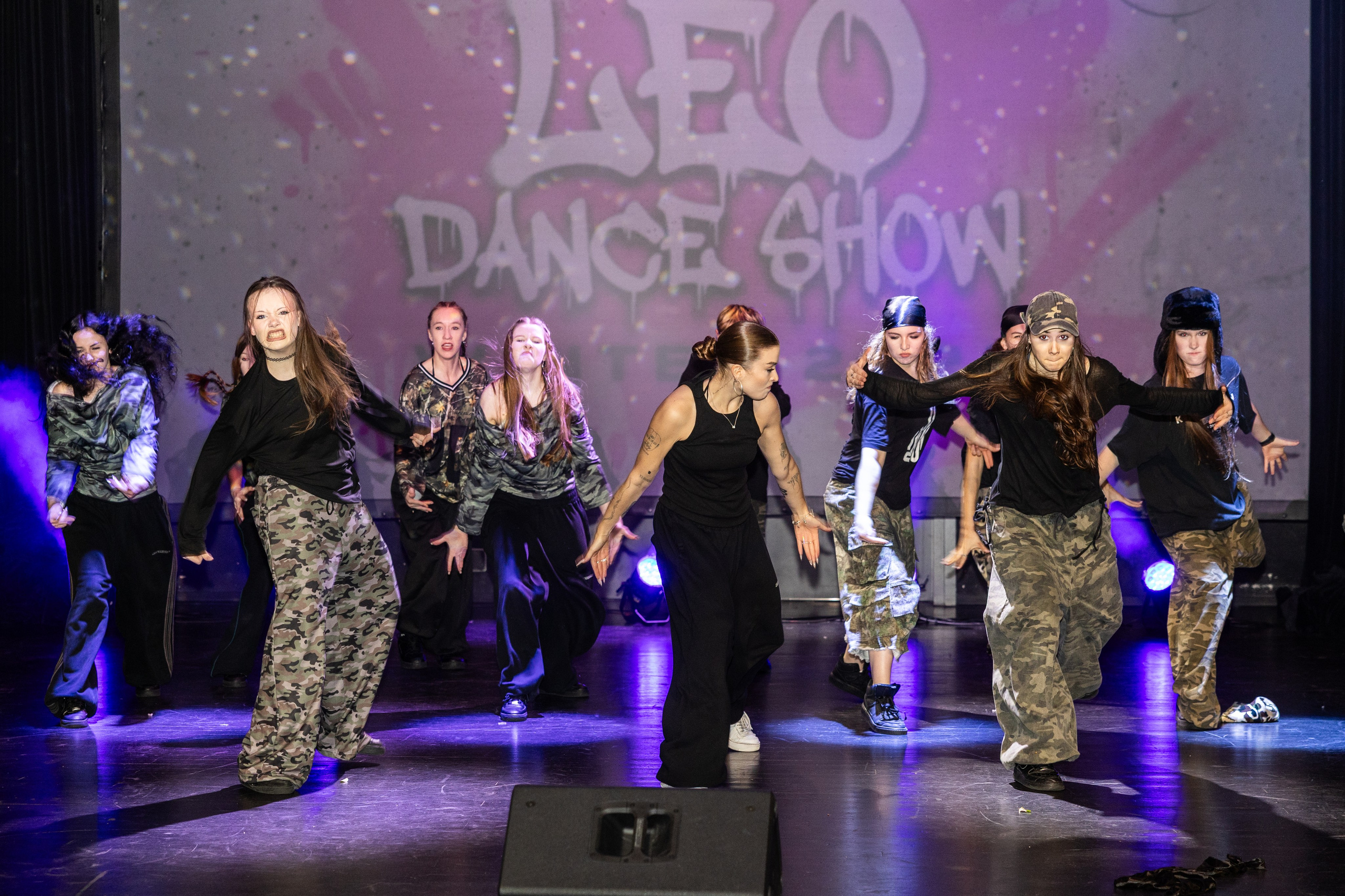 LEO DANCE SHOW WINTER 2025. Семейный и детский фотограф в Варшаве Мила Бобровская