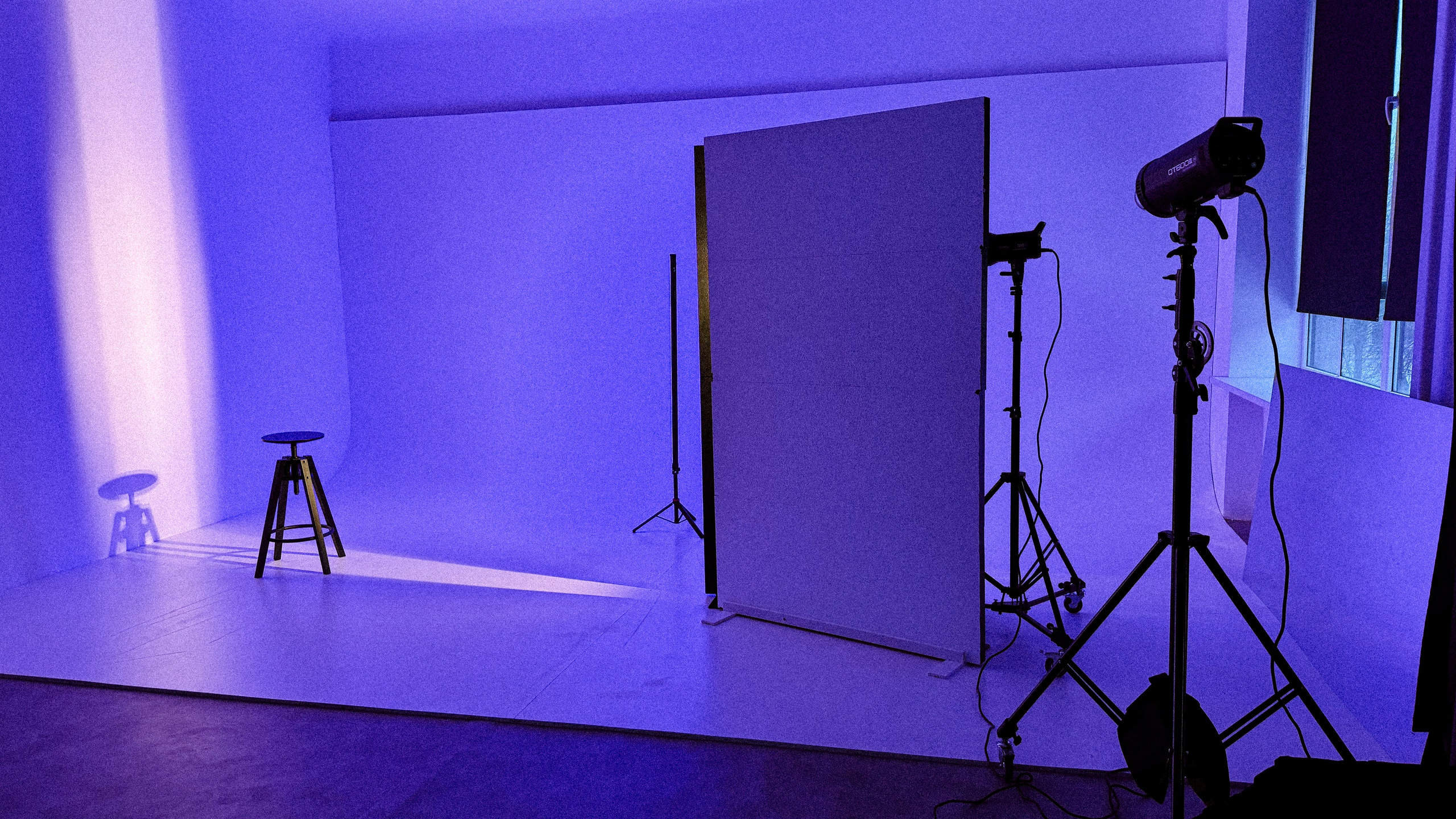 Sava studija jeb vieta, kur izpausties - iPhone Video School. Video shooting and creating with phone, iPhone Video School