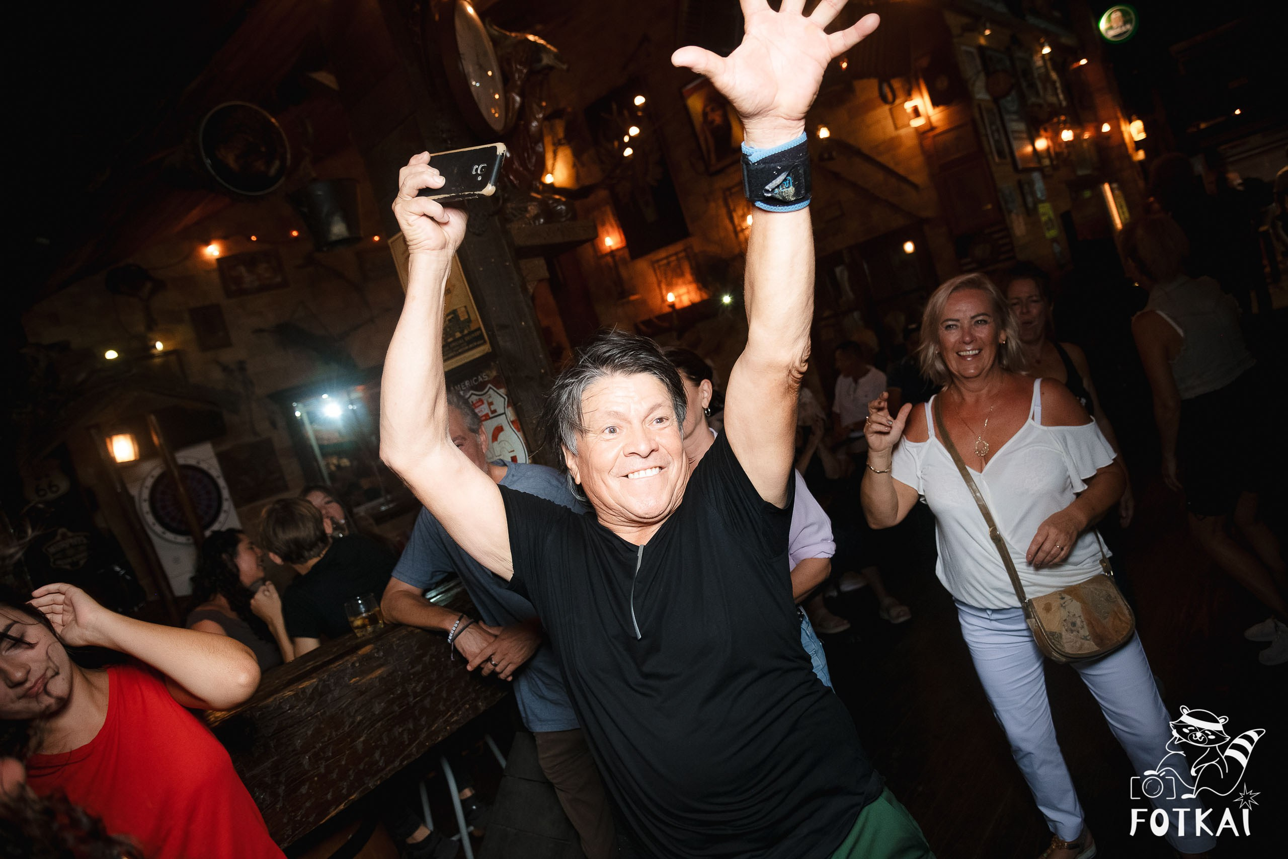 The Hellhates en El Paso Rock Bar Torrevieja – Reportaje fotográfico 04.10.25 | FOTKAI