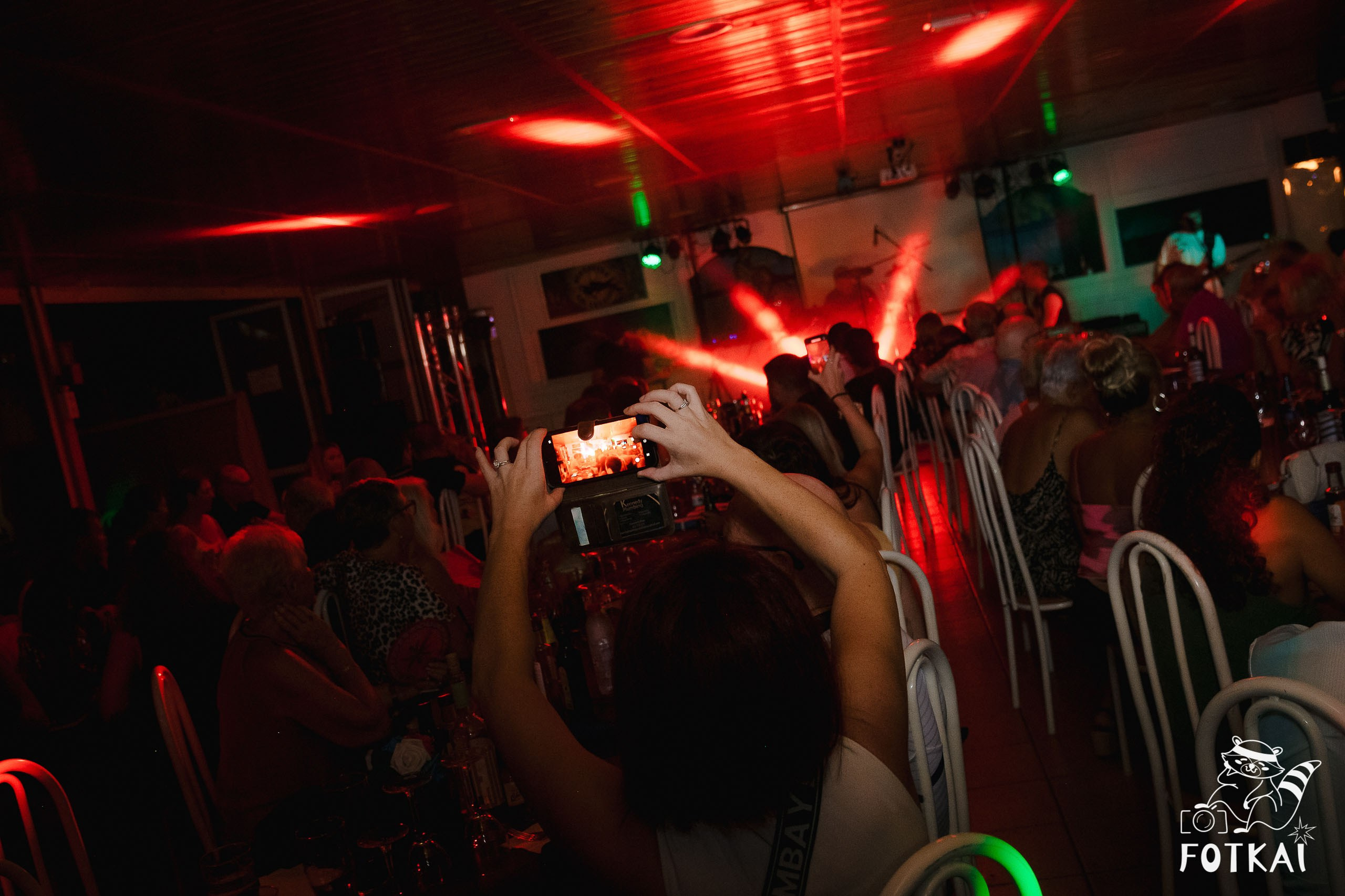 Ultimate Coldplay en Restaurante Los Cucalos: Reportaje fotográfico 17.09.25 | FOTKAI