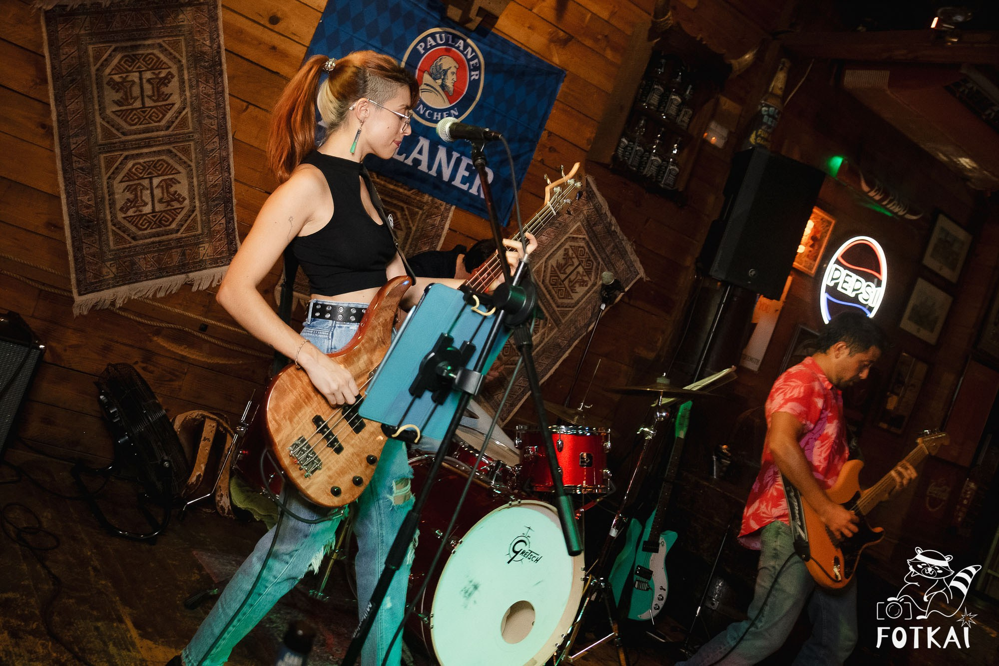 Get Back en El Paso Bar – Noche de Rock en Vivo | Reportaje Fotográfico Oktoberfest | FOTKAI