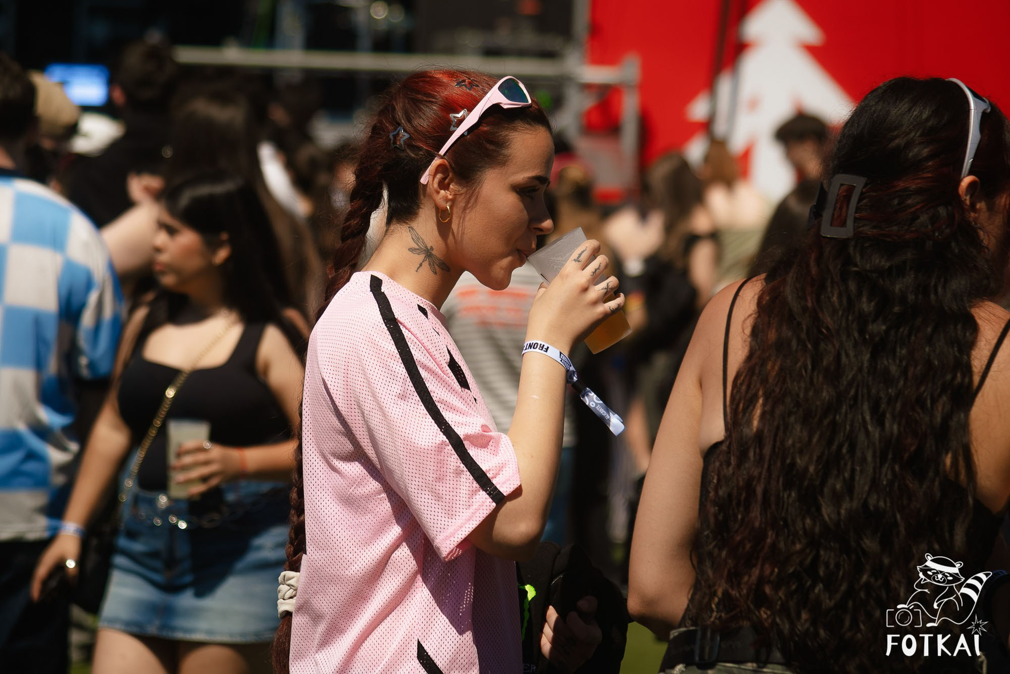 Costa Sonora 2026 Alicante Day 1 Photos — Find Yourself, Friends and Festival Crowd | FOTKAI