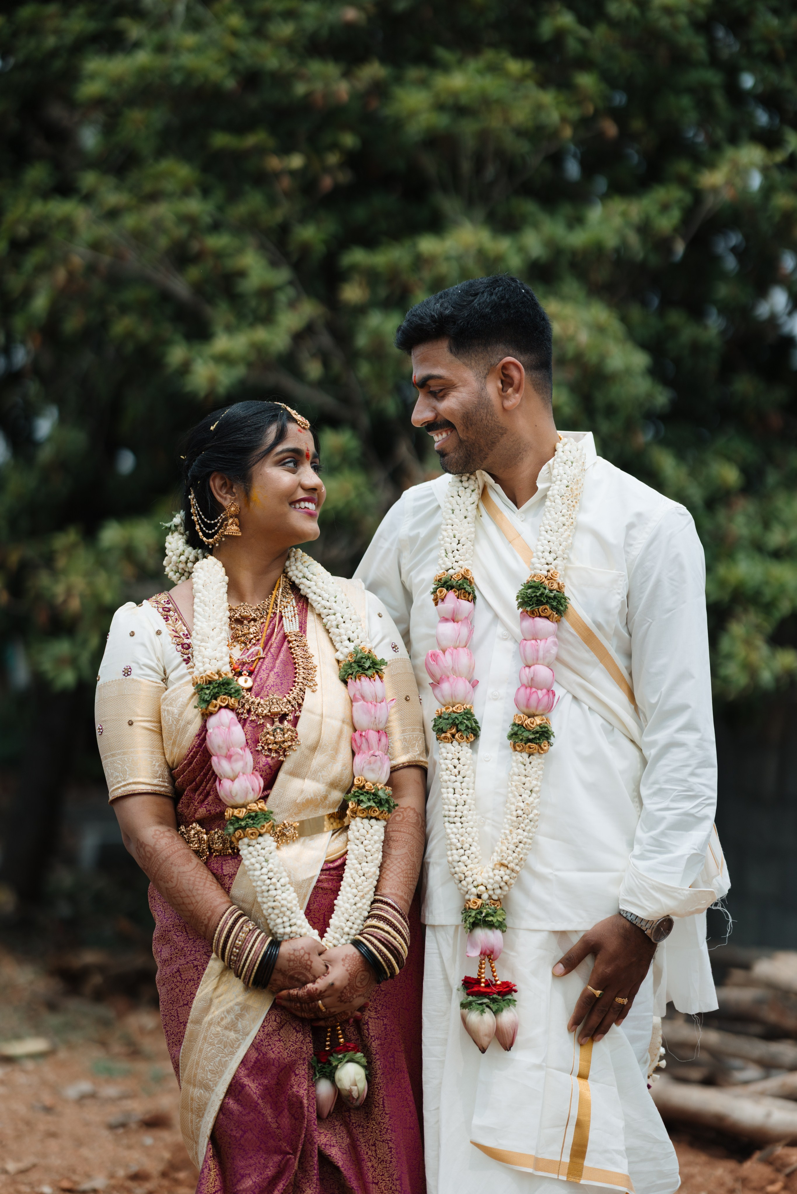 THANUJA X PRAVEEN. The Light Story | Wedding Photography in Mysuru, Karnataka