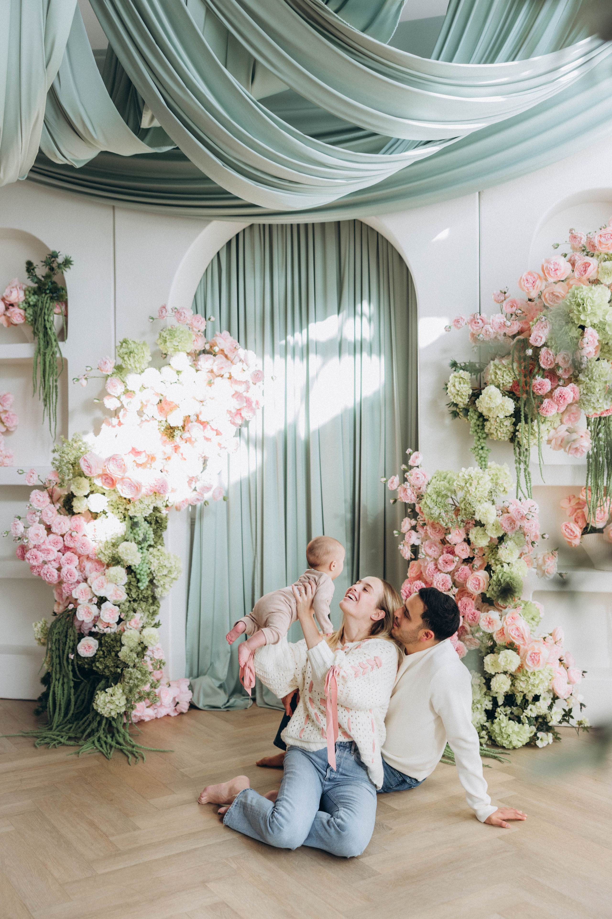 Photographer | Naomi Maklin