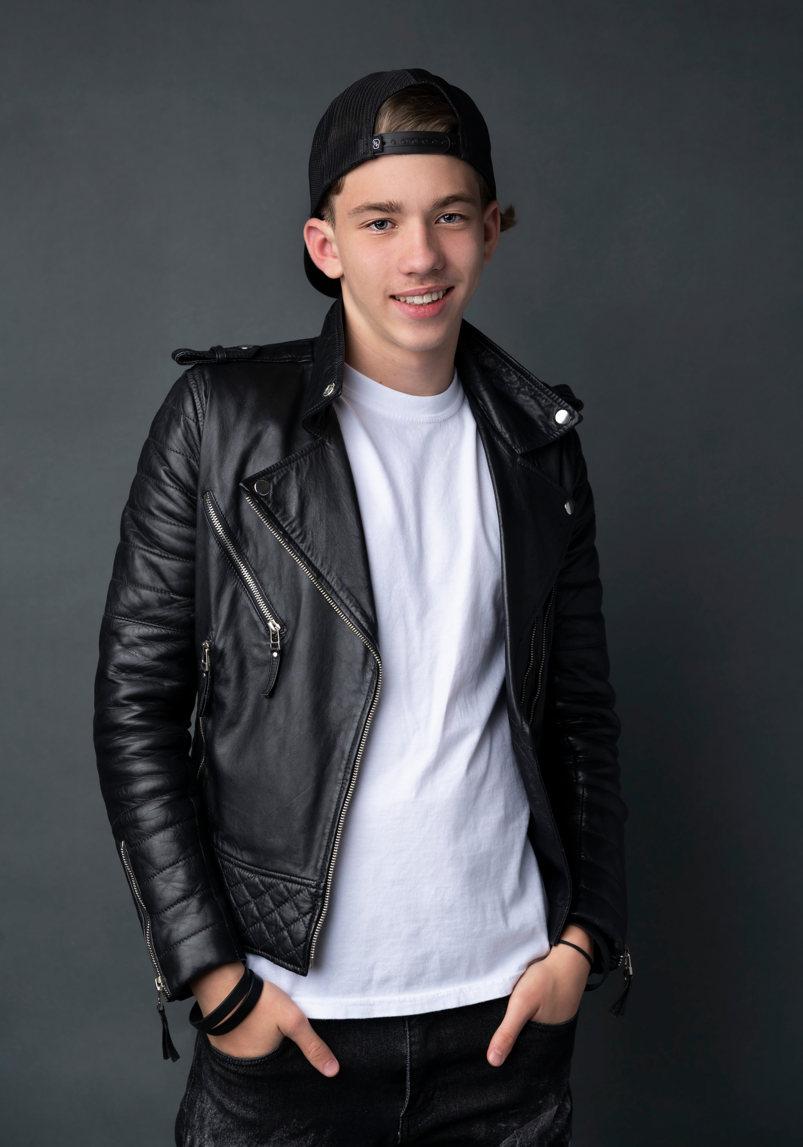 Models. Portrait, kids and family photographer in Wesley Chapel Alina Alice Osipova