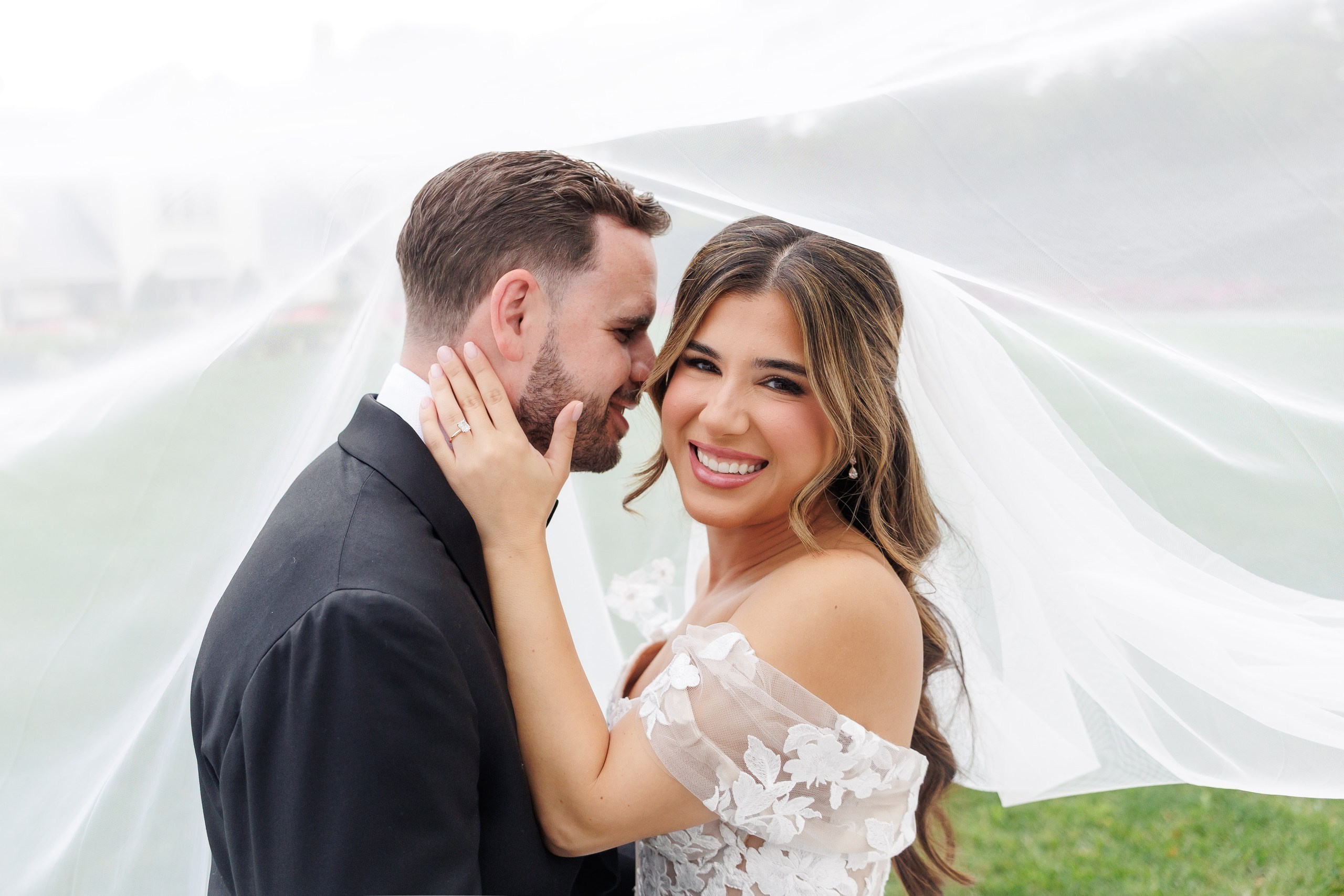 Arianeh & Michael, Park Chateau. Wedding Photo & Video