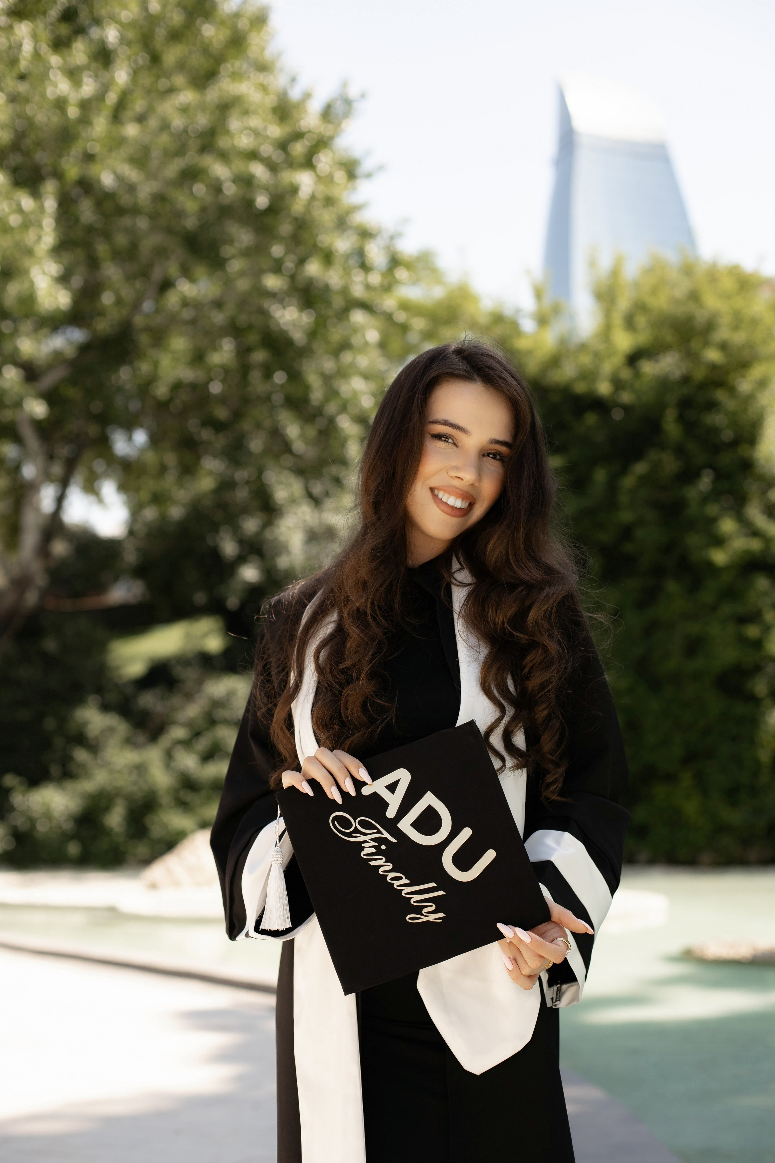 Premium mezun xalati, qara mezun geyimi, ag mezun libasi, qirmizi sarfli mezun paltari, mezun aksesuarlar, mezun papaqlari, mezun lentleri, mezun hediyyeleri, mezun fotosessiya geyimleri, mezun cekilisi ucun geyimler, mezun tedbirleri ucun aksesuarlar, mezun geyimlerinin icare ve satisi, premium mezun libaslari, mezun geyimleri online sifaris, mezun geyimleri Bakida, mezun geyimleri qiymetleri, mezun geyimleri modelleri, Mezun cekilisi, mezun fotosessiyasi, mezun cekilisi ucun geyimler, mezun mantiyasi cekilisi, mezun fotosessiya ideyalari, mezun gunu fotosessiya, mezun xatireleri, mezun papaqlari ile fotosessiya, mezun lentleri ile cekilis, ferdi mezun fotosessiyasi, qrup mezun cekilisi, mezun fotosessiya mekani, mezun ucun ideal cekilis fonlari, mezun fotosessiya aksesuarlari, mezun albomu sekilleri, mezun cekilisi poza ideyalari, universitet mezun fotosessiyasi, kollektiv mezun fotosessiyasi, mezun xalatlari ile cekilis, mezun mantiyasi fotosessiyasi, mezun geyimleri ile professional cekilis, mezun tebrik fotosessiyasi, en yeni mezun cekilis trendləri, mezun fotosessiya xidmetleri, premium mezun cekilisi, mezun cekilisi ucun dekorlar, mezun fotosessiyasi aksesuarlar, mezun gunu en gozel fotolar, mezun cekilisi fotostudiya, bakida mezun fotosessiyasi, xaricde mezun cekilisi, mezun gunune ozel cekilis,Məzun mantiyaları, eksklüziv məzun geyimləri, ağ və qara məzun libasları, məzun üçün xüsusi şarf modelləri, məzun papağı və aksesuarları, fərdi dizayn məzun geyimləri, məzun tədbiri üçün ən yaxşı seçimlər, məzun fotosessiyası üçün ideal libaslar, məzun mərasimi geyimləri, keyfiyyətli məzun mantiyası, rahat və şık məzun geyimləri, məzun üçün lent və tac modelləri, məzun simvolik medalları, icarəyə verilən məzun libasları, məzun geyimlərinin sərfəli qiymətləri, onlayn məzun geyimi sifarişi, məzun paltarı mağazası, dəbli məzun geyimləri, premium məzun mantiyalarının satışı, universitet məzunları üçün mantiyalar, kollektiv məzun geyimləri, məktəb məzunları üçün geyimlər, diplom mərasimi üçün geyimlər, fərqli rəngdə məzun libasları, ən yeni məzun geyimləri, rahat və premium məzun geyimi seçimləri, Bakıda məzun geyimi mağazası, məzun üçün ən yaxşı libaslar