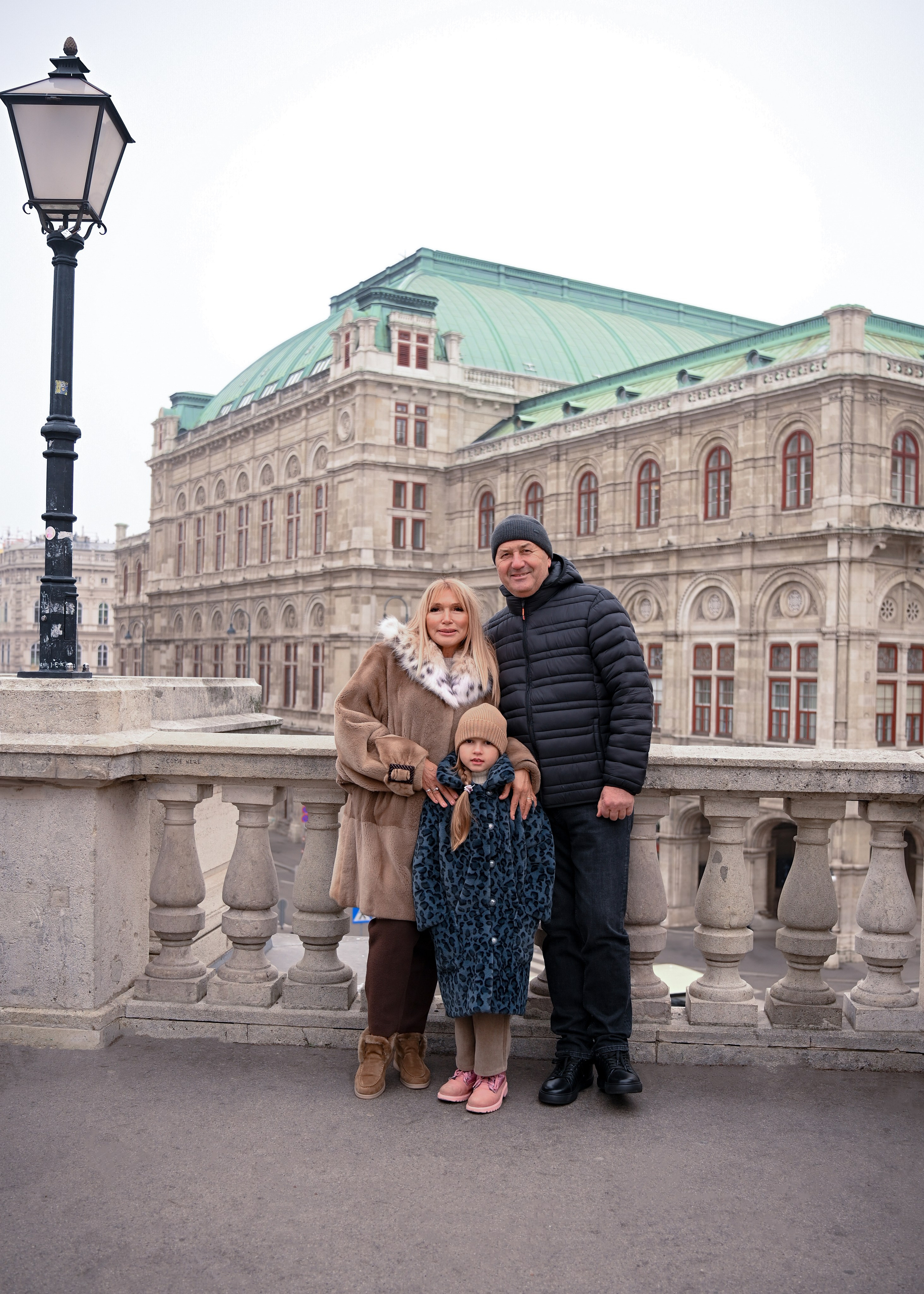 Christmas holidays. Photo Vienna and Bratislava