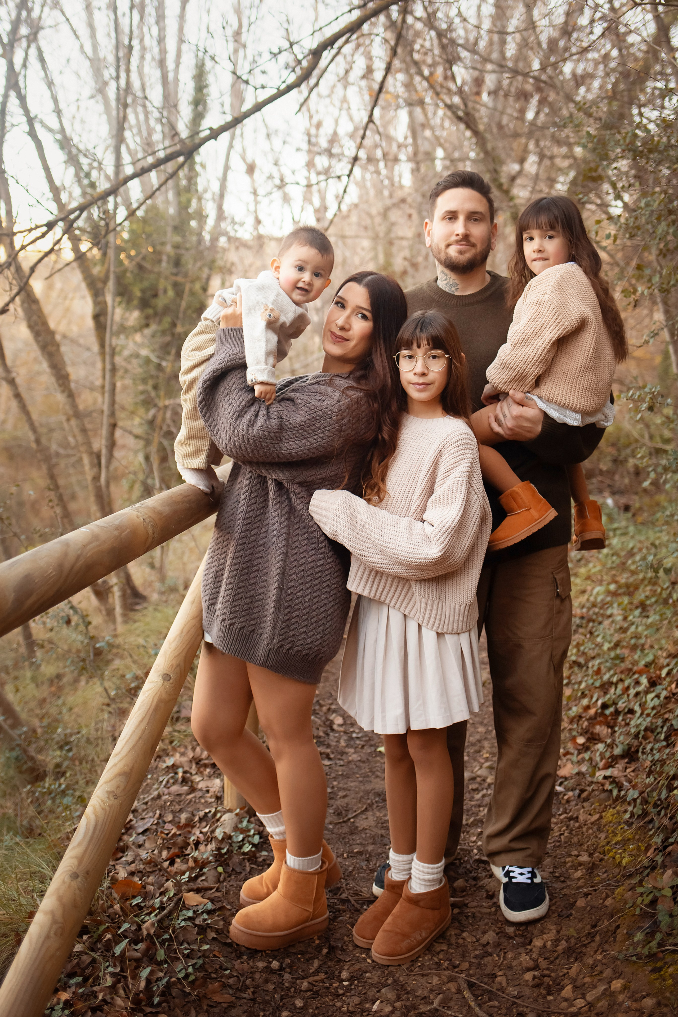 Beautiful family photo session in Spain. Professional photographer in Spain
