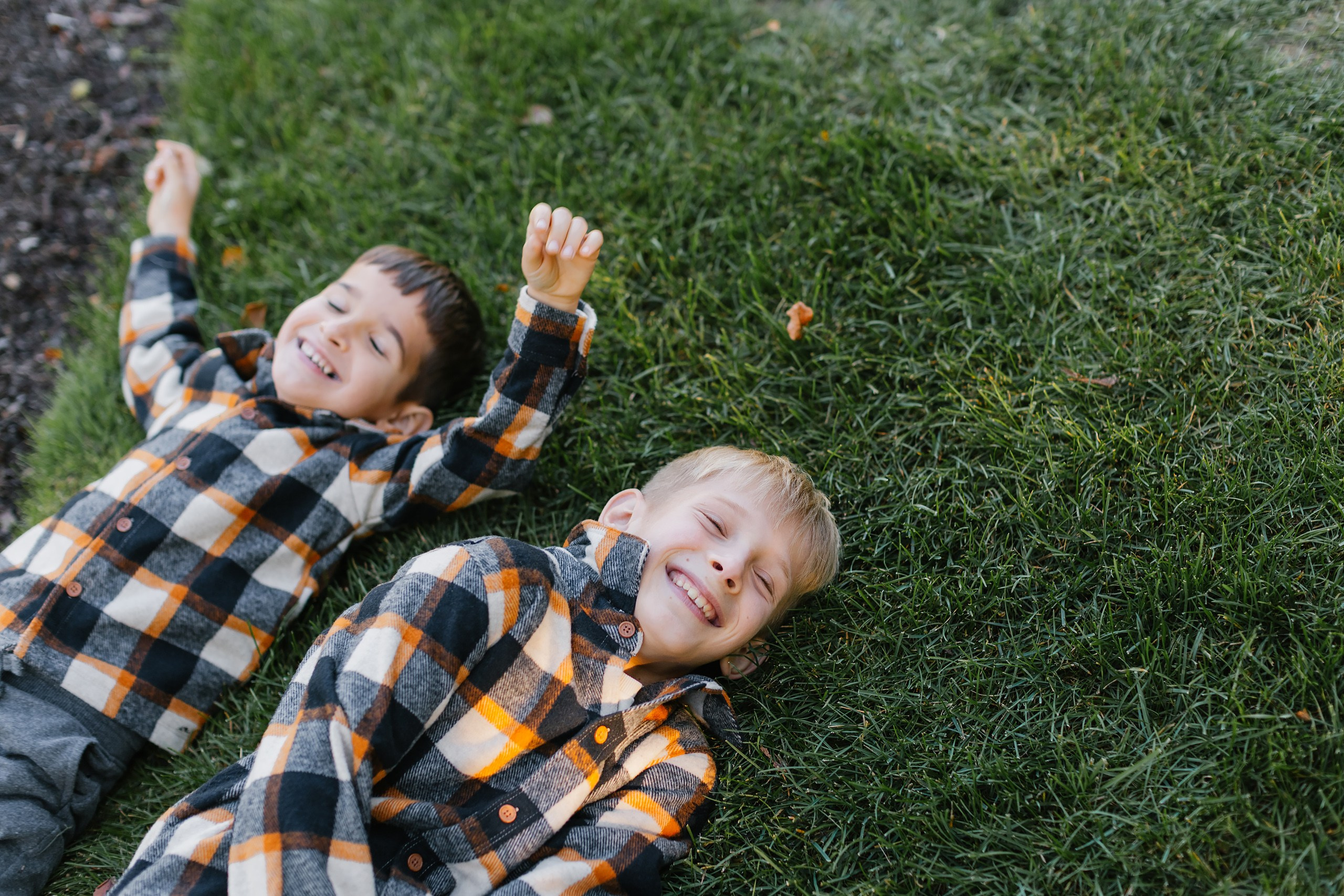 10.26.25 Family Photoshoot. Wedding family event photographer in Chicago Nick Yushevich