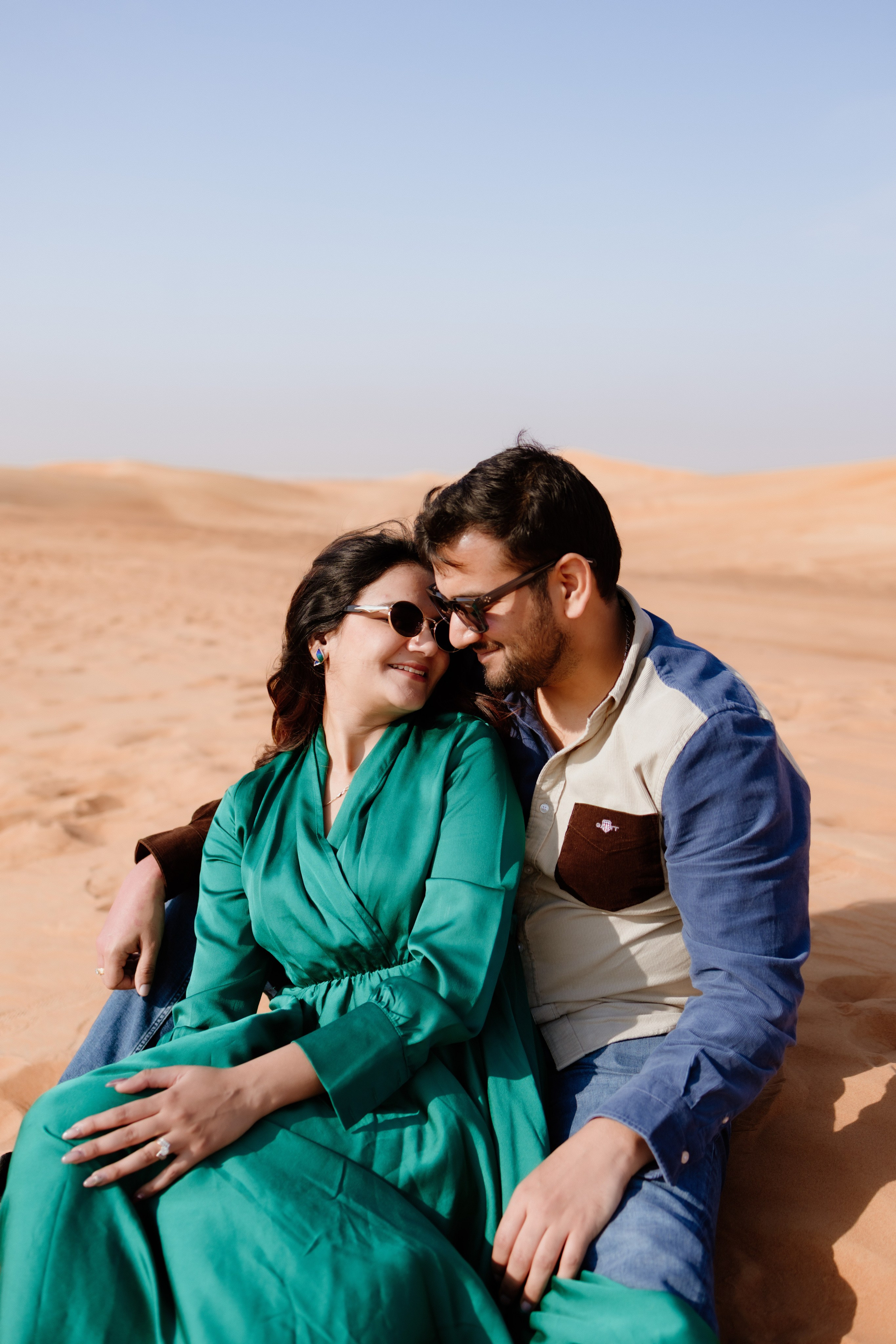 COUPLE SESSIONS. Love Emotions Weddings