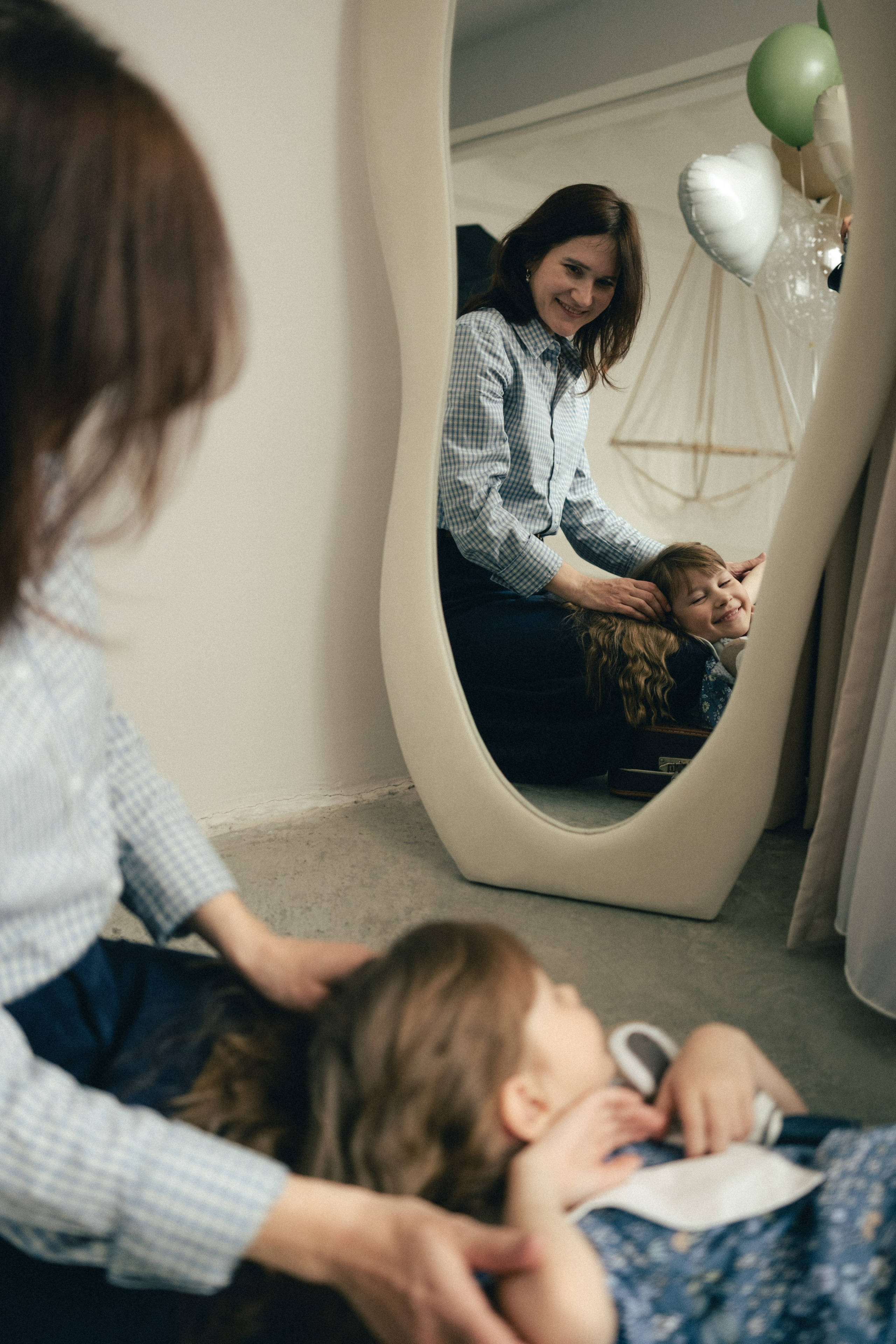 Family Studio II. Cinematic photographer based in Tbilisi, Georgia — Nicole