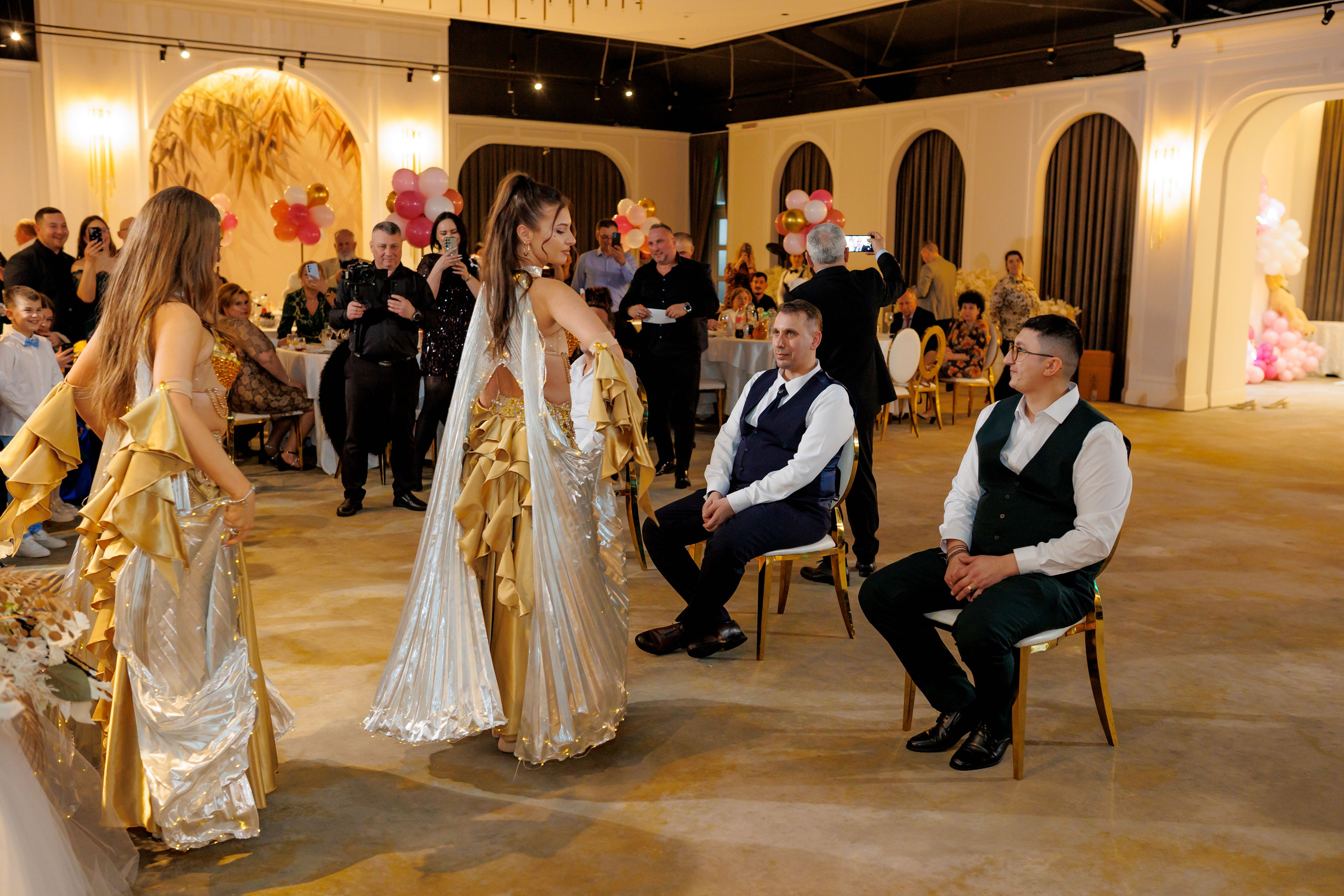 Povestea voastră, regizată de noi |Cristi Turculet Videograf Nuntă Suceava | wedding highlight. Servicii foto-video profesionale, pentru momente de neuitat