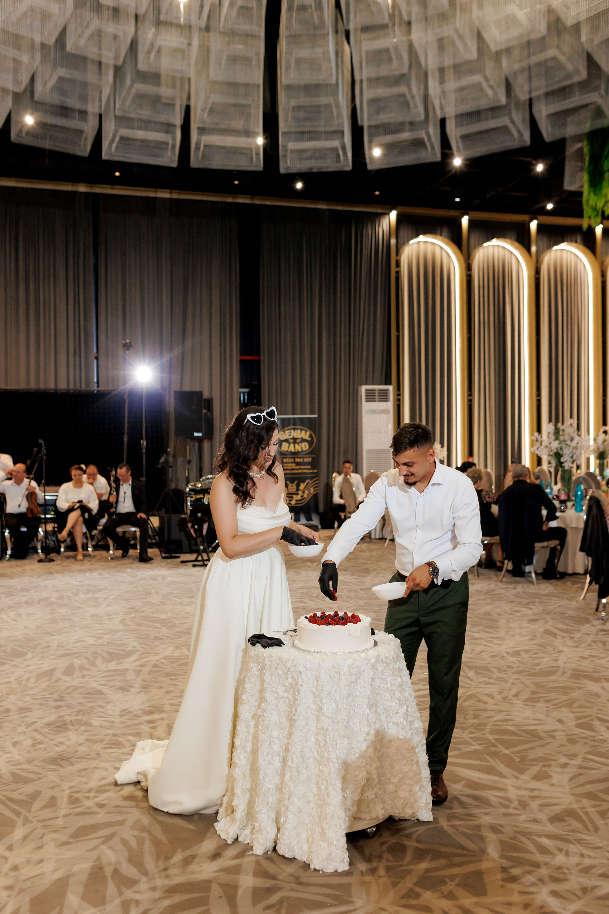 Nunta Nicoleta & Răzvan | Fotografie & Videografie Profesională. Servicii foto-video profesionale, pentru momente de neuitat