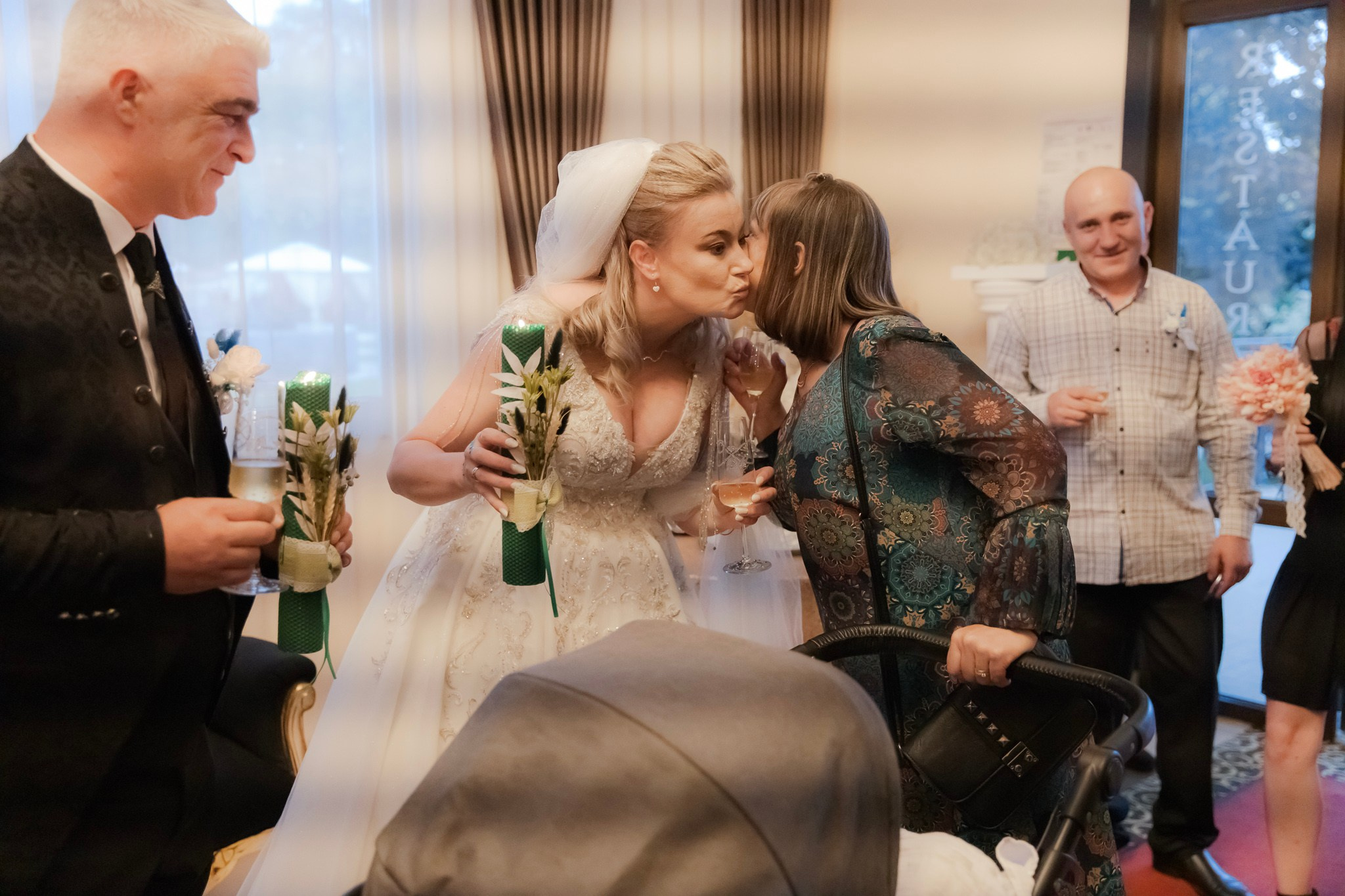 Mihai & Oana. Servicii foto-video profesionale, pentru momente de neuitat