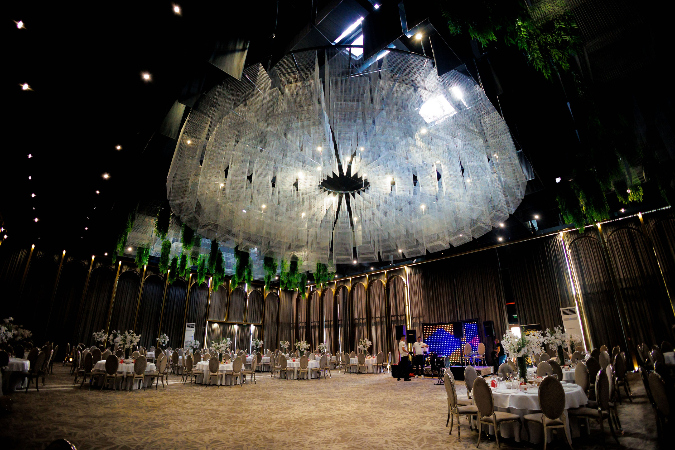 Nunta Nicoleta & Răzvan | Fotografie & Videografie Profesională. Servicii foto-video profesionale, pentru momente de neuitat