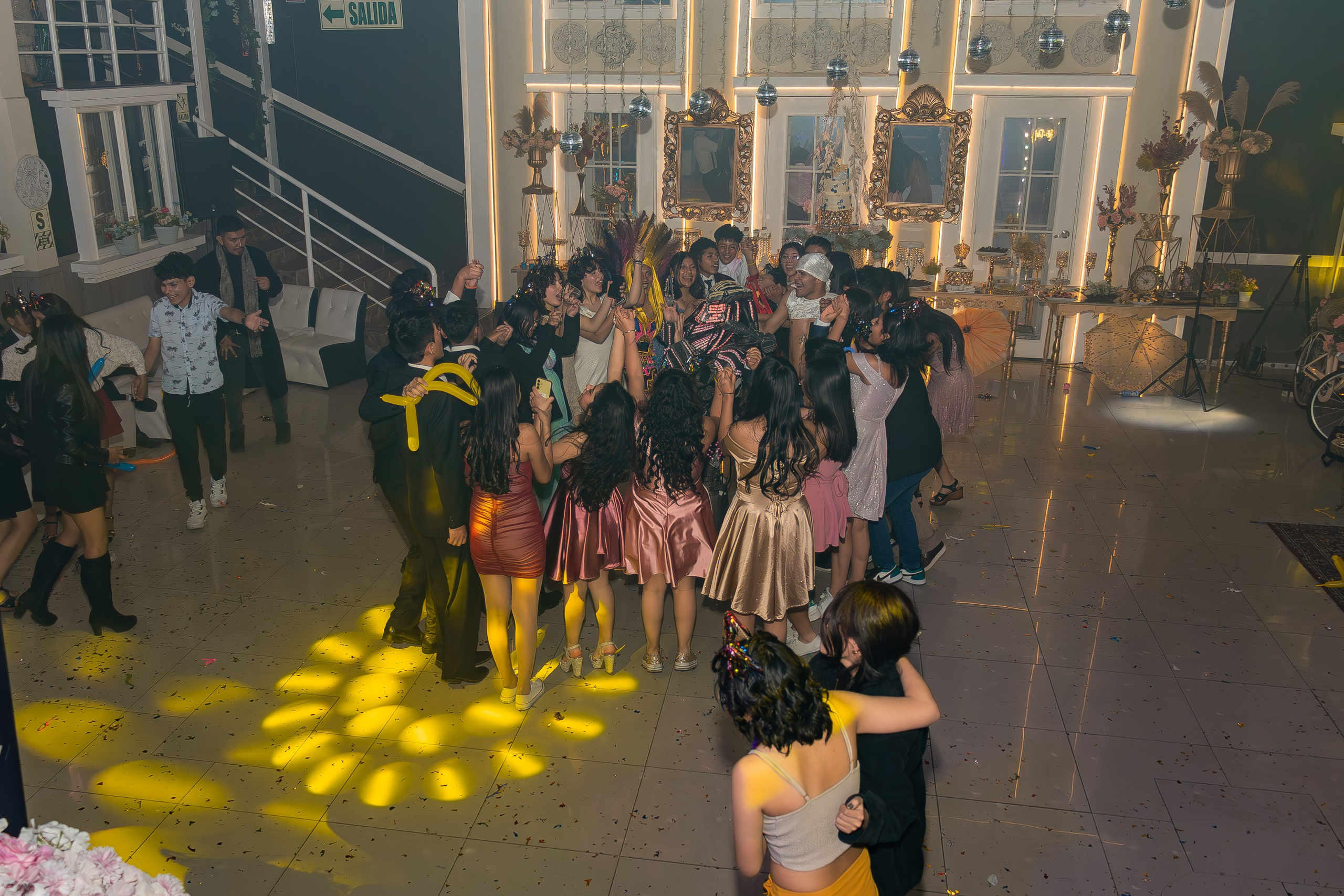 Xv de karolay. Studio KVTA | Fotografía y Video de Bodas en Arequipa