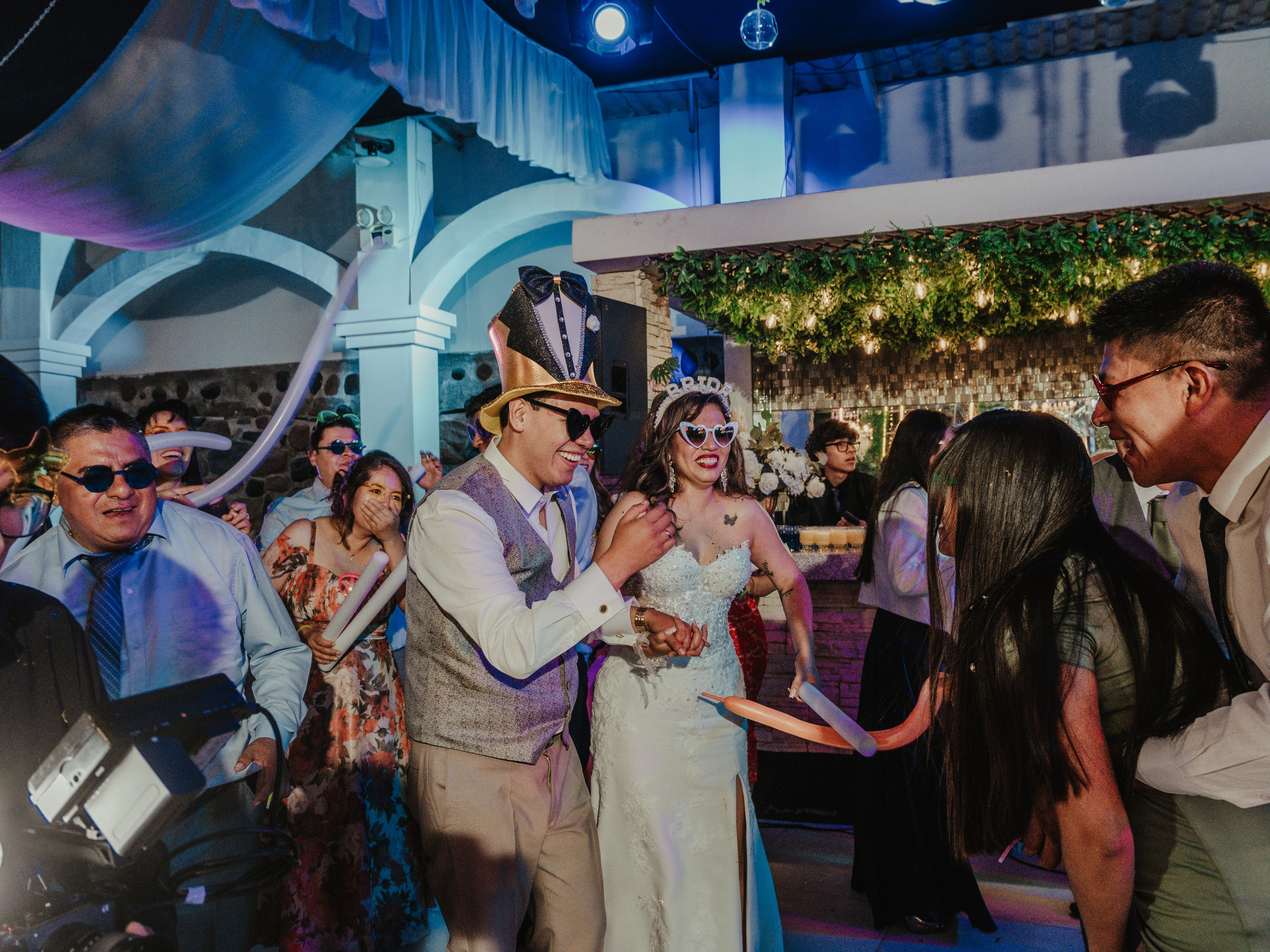 CARLA Y MARIO BODA RELIGIOSA. Studio KVTA | Fotografía y Video de Bodas en Arequipa