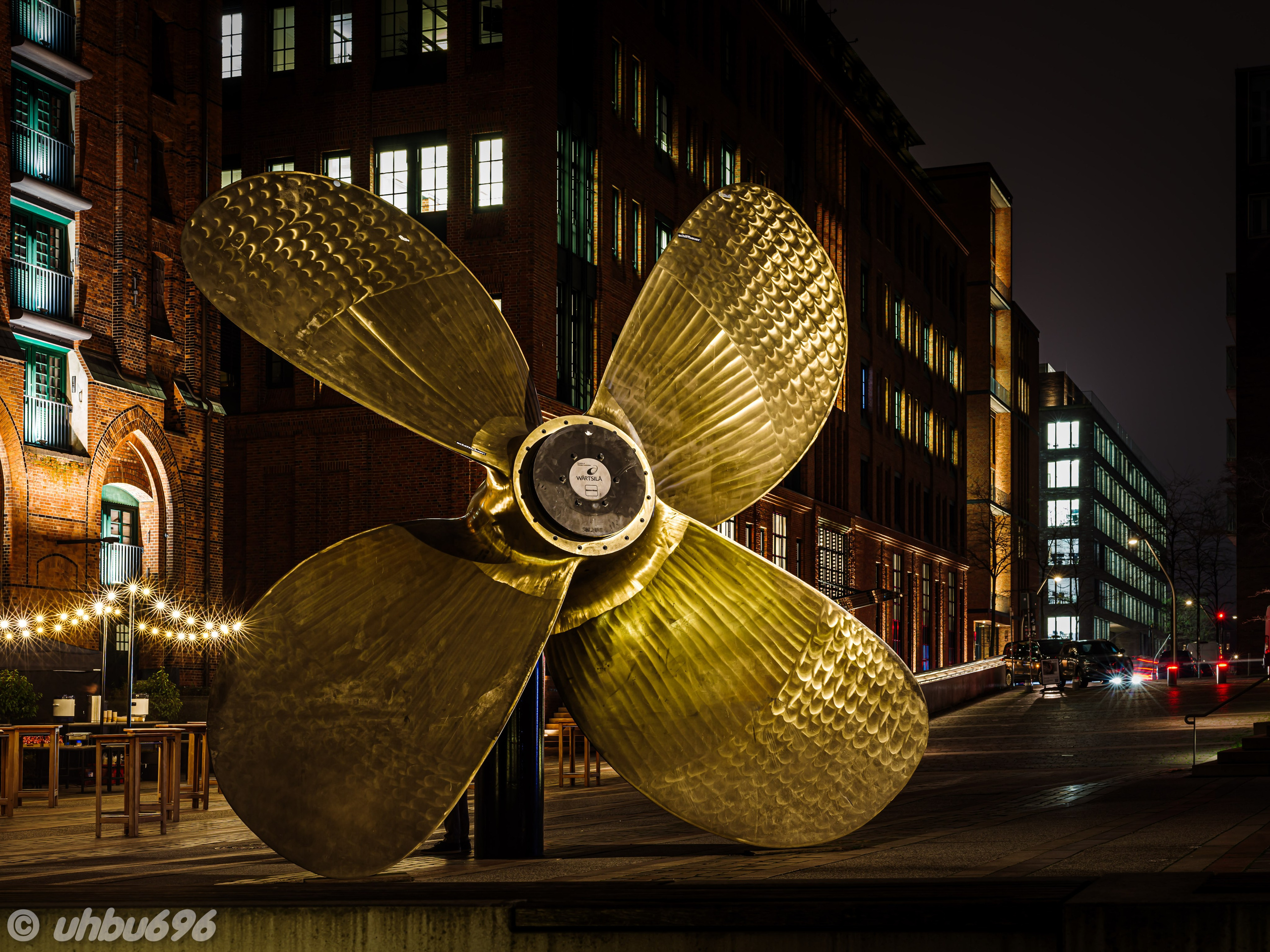Speicherstadt in Hamburg — Historic Warehouse District by the Water. ReCity — local city news that matter, no noise