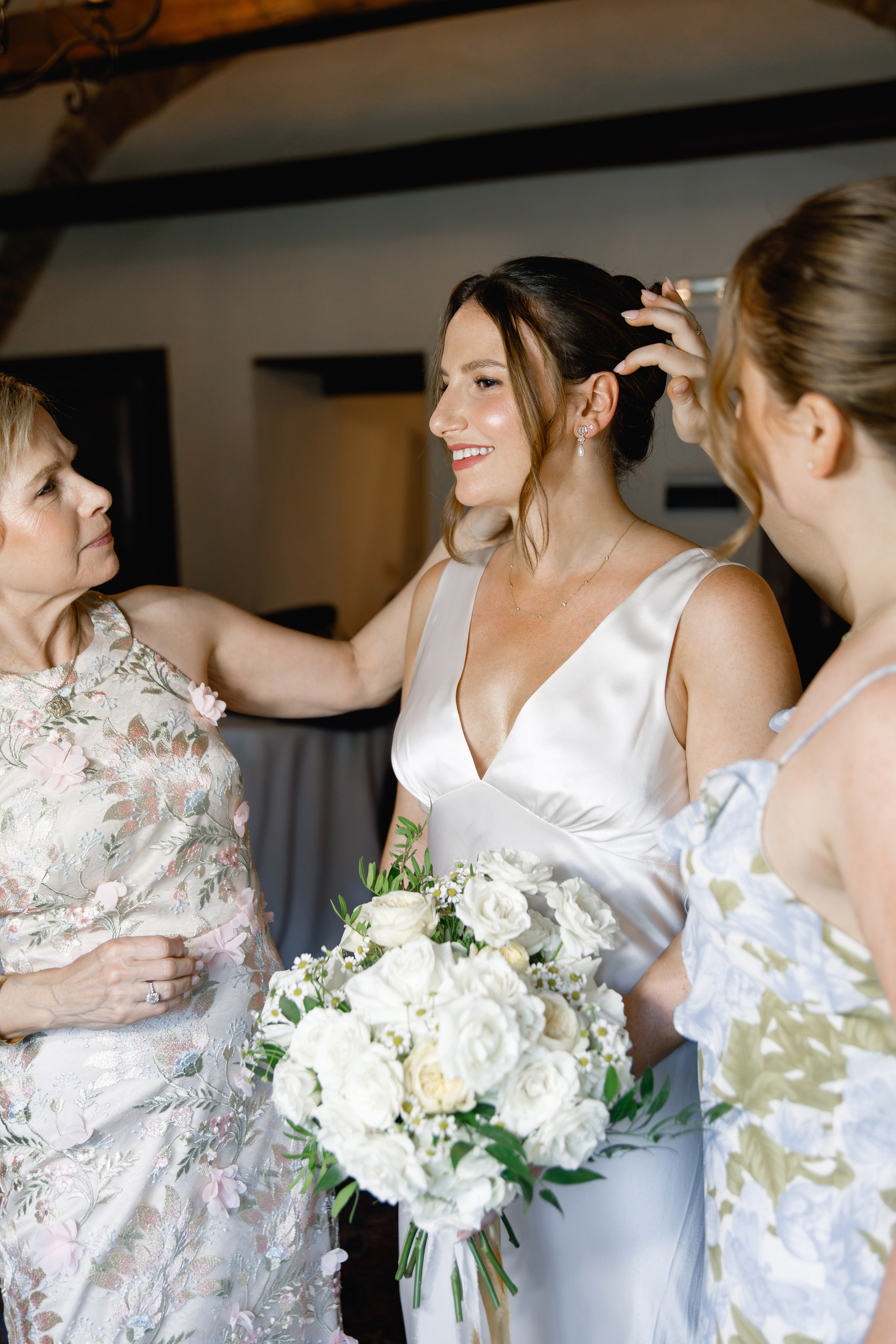 Wedding photographer Italy Rome, Tuscany, Lake Como, Sicily, Puglia. Wedding Photographer Rome Tuscany Como Sicily Puglia Amalfy Italy- Oksana Savenchuk