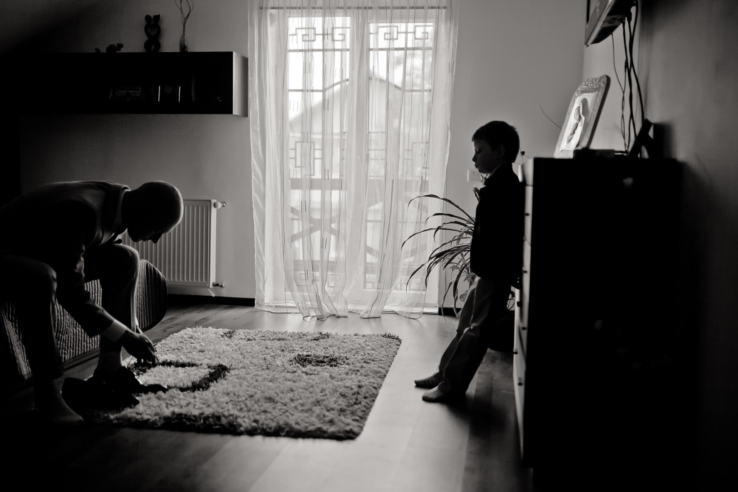 Robert & Andriana, Lviv. Denny Savon — Photographer in Santorini | Weddings, Love Stories & Flying Dress