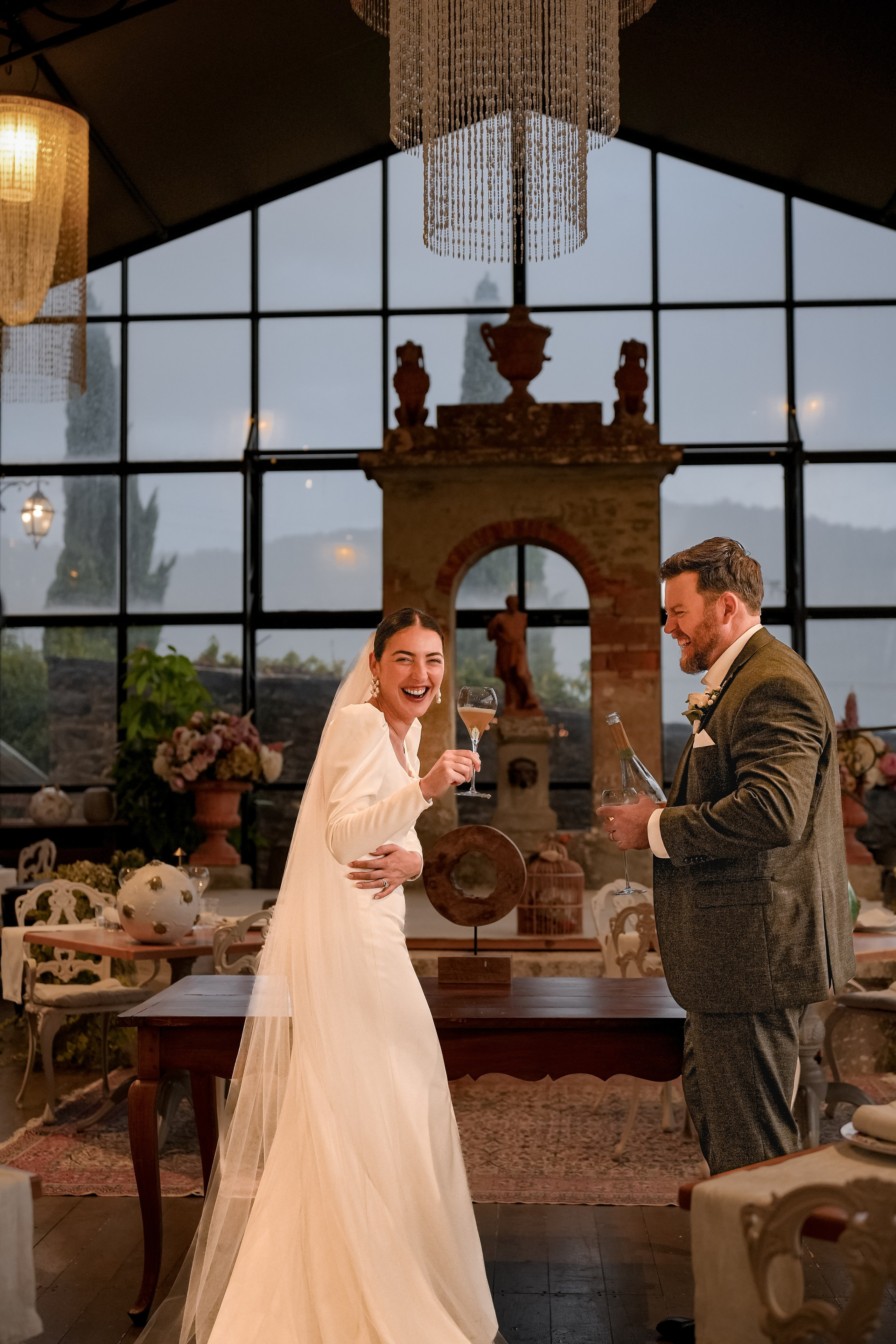 Elopment in Cortona. Villa Falconiere. Wedding Photographer in Italy