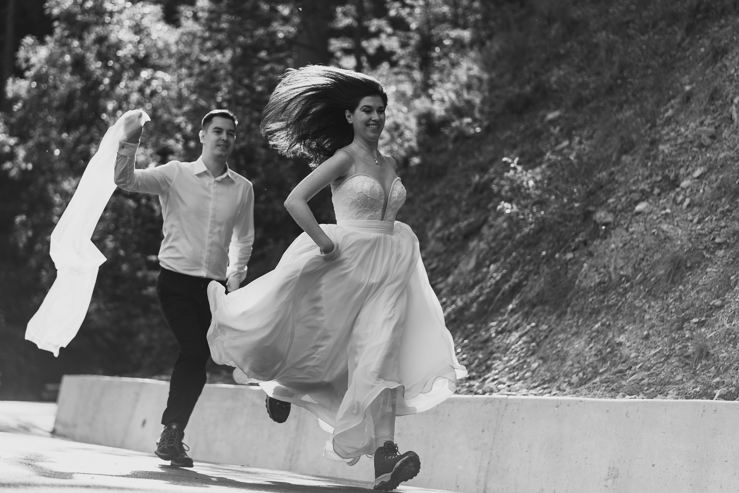 Trash the dress — Lorena&Adi  - Mihai Popa. Mihai Popa |Wedding Photographer | Worldwide | Bucharest