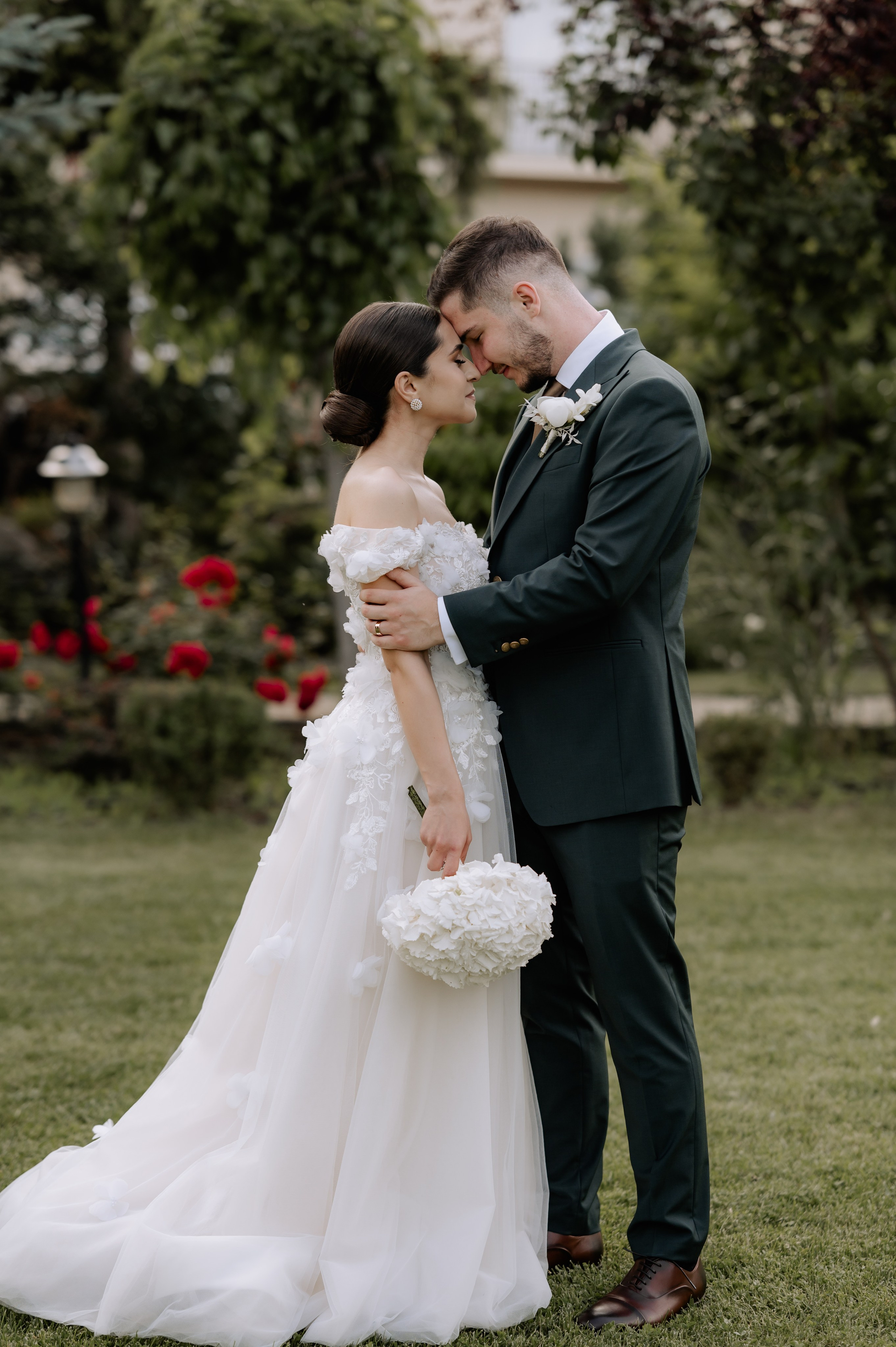 Nunta la Hotel Capitol Iasi. Proud Vision Weddings | Wedding Photography & Film — Servicii profesionale Foto Video Nunta Iasi