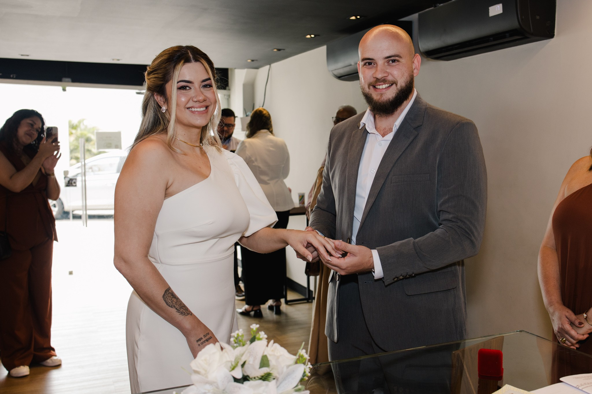 Civil e Recepção Mairine & Lucas. Gauss Fotografia — Fotografia de Casamento