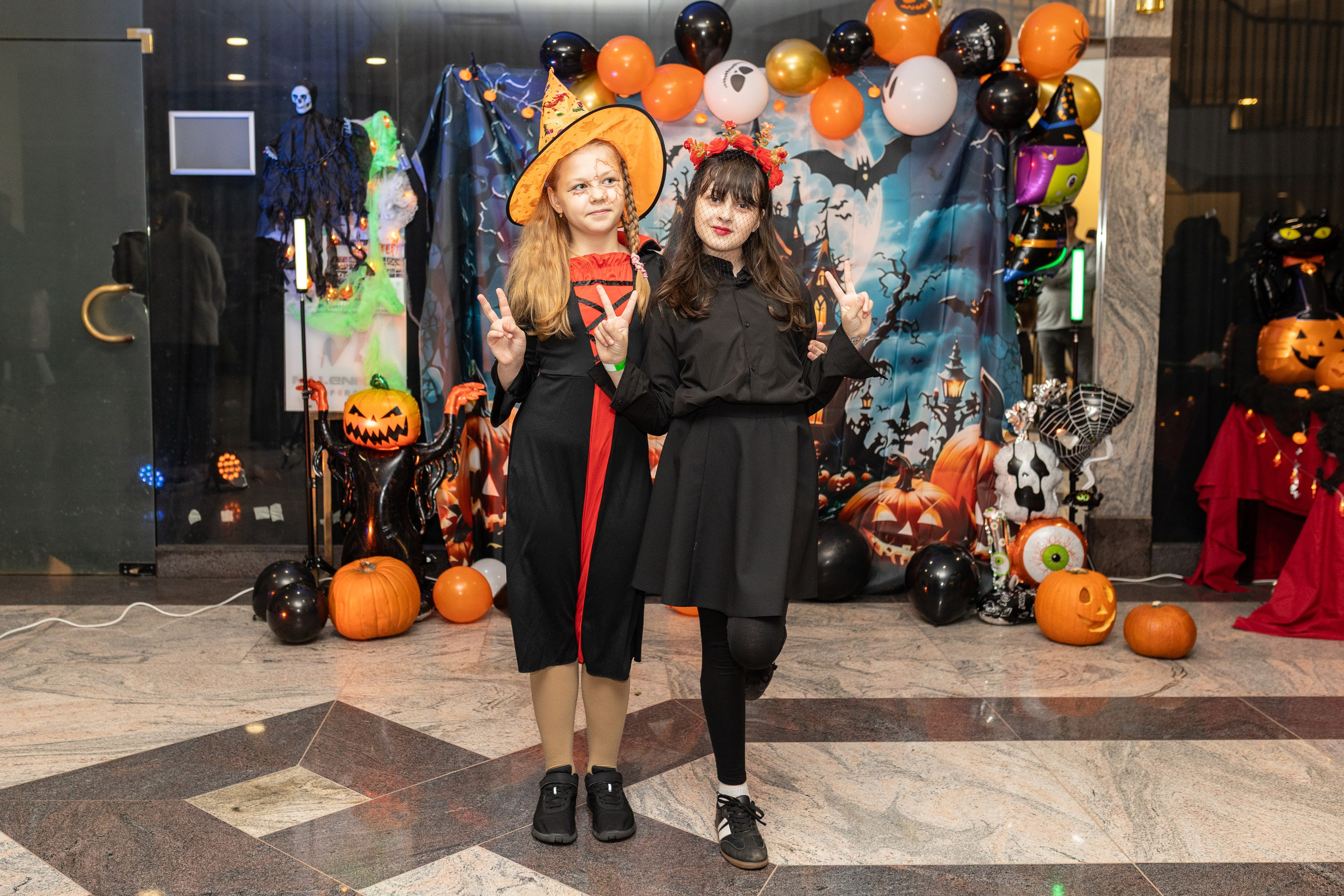 Leo dance studio Helloween 2025. Семейный и детский фотограф в Варшаве Мила Бобровская