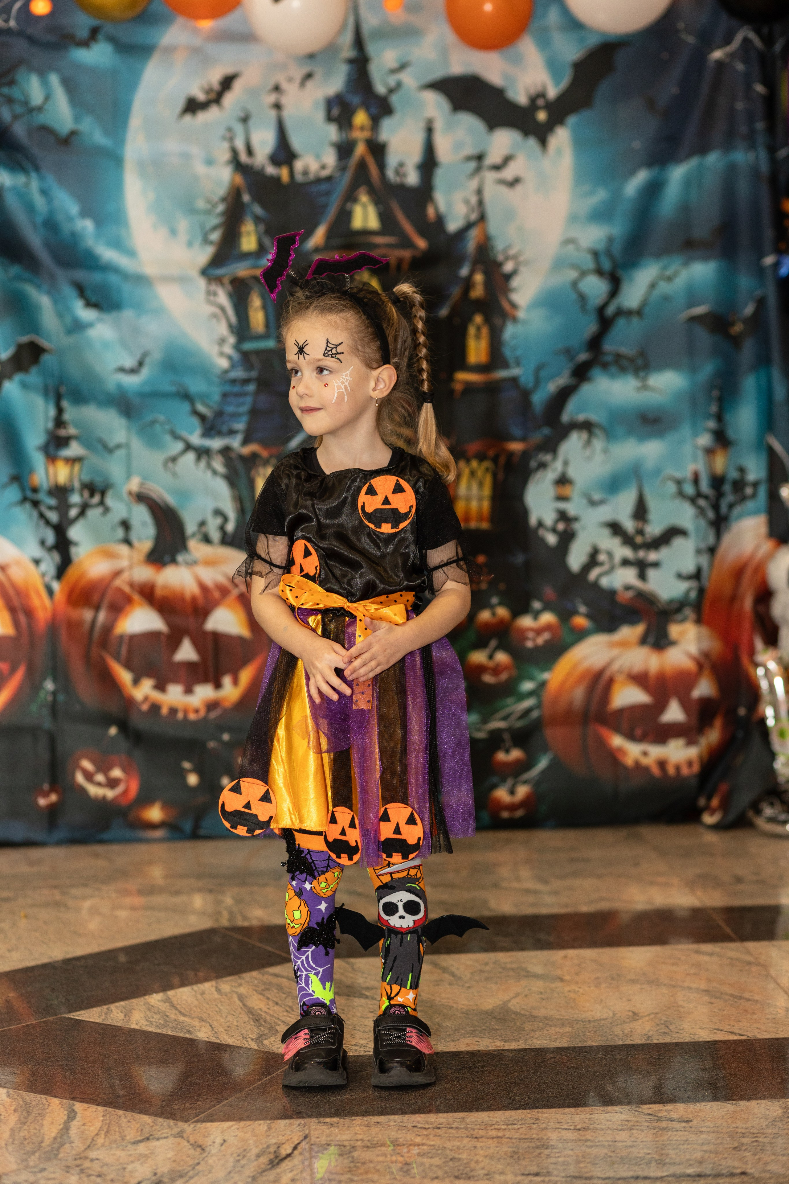 Leo dance studio Helloween 2025. Семейный и детский фотограф в Варшаве Мила Бобровская