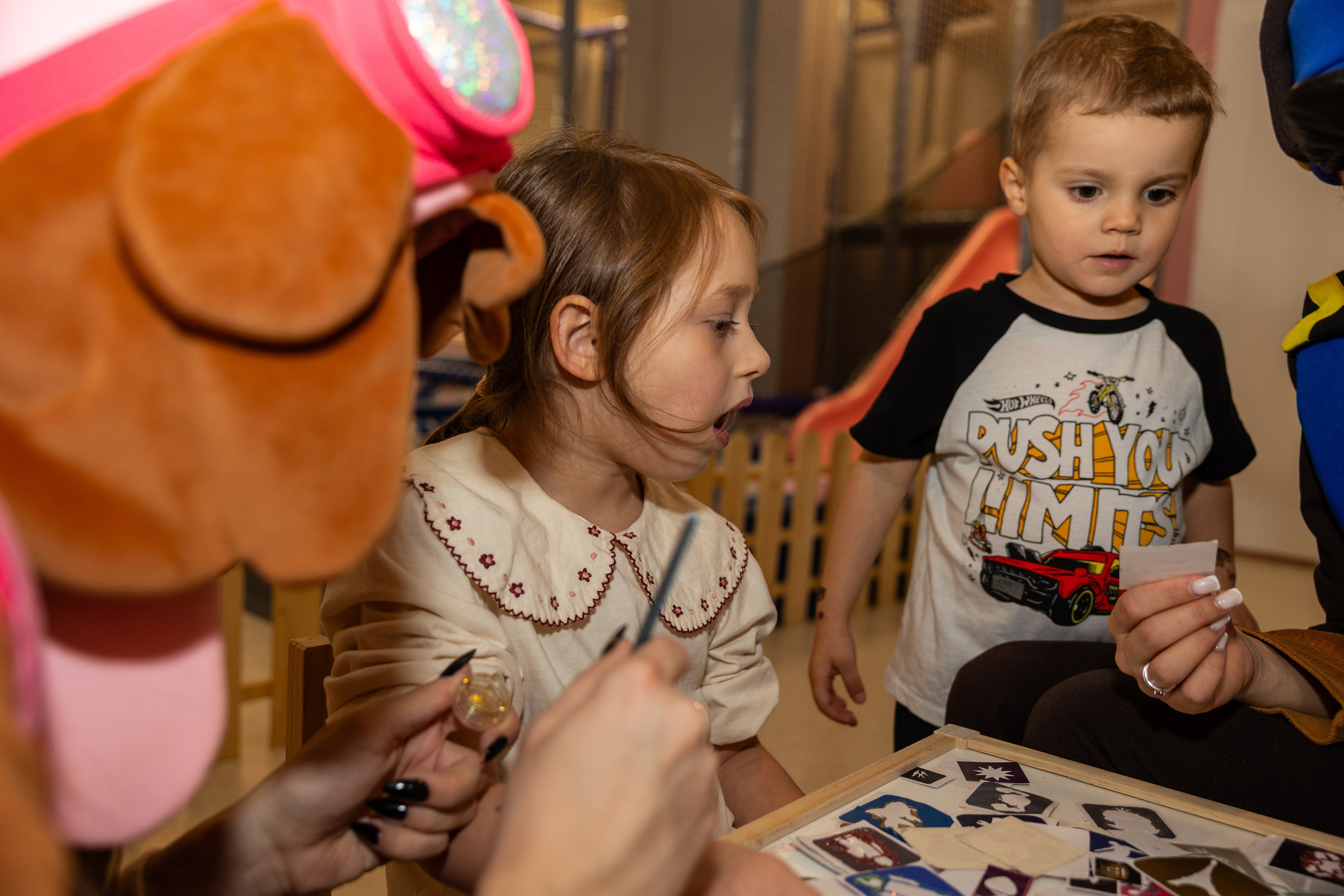 День рождения Артёма 24 января 2026 года. Семейный и детский фотограф в Варшаве Мила Бобровская