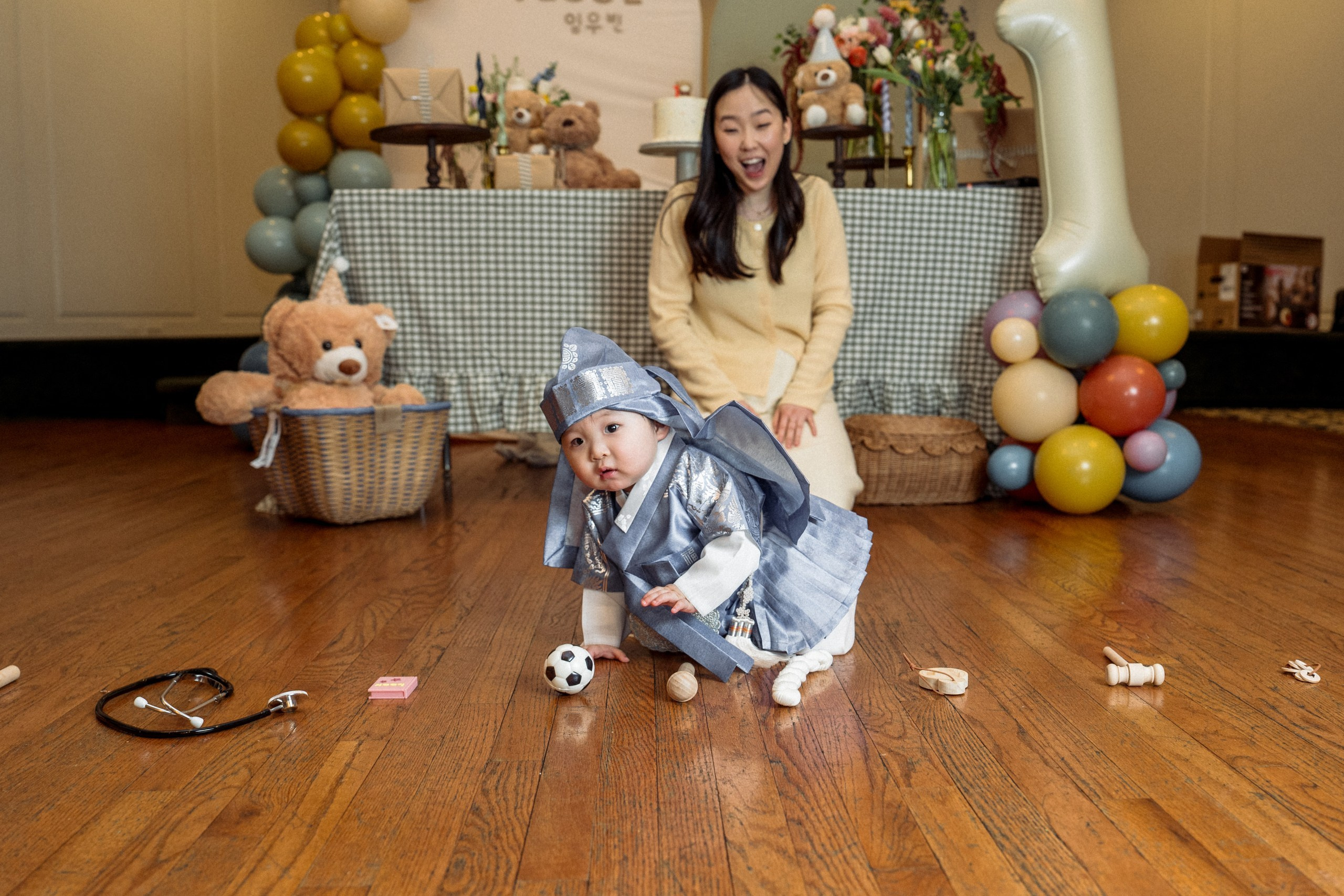 Jesse’s 1st birthday. Alisa Tant — Family and newborn photographer Bucks County, Montgomery county, Philadelphia, NJ