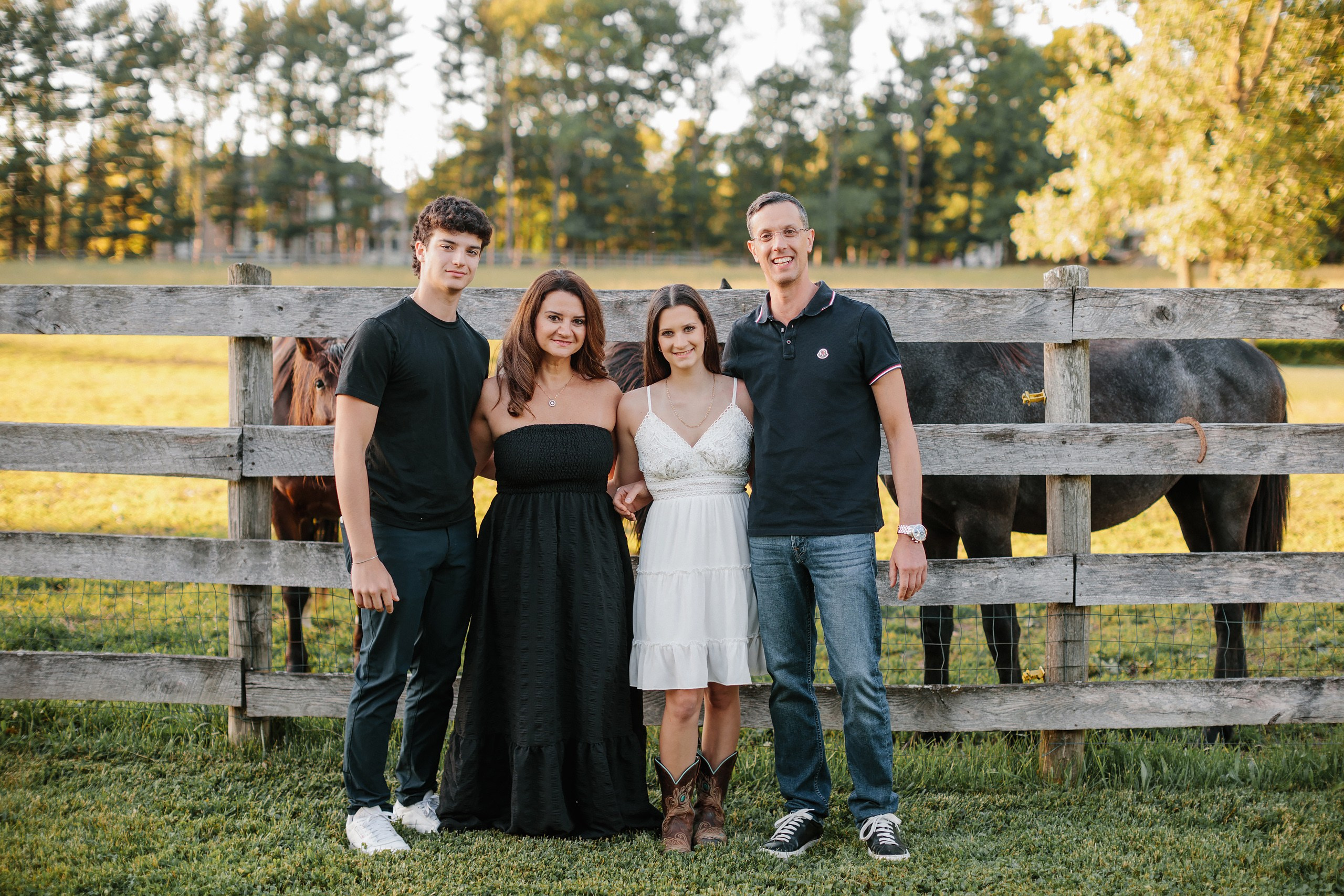 30.05.24 Family Photoshoot. Wedding family event photographer in Chicago Nick Yushevich