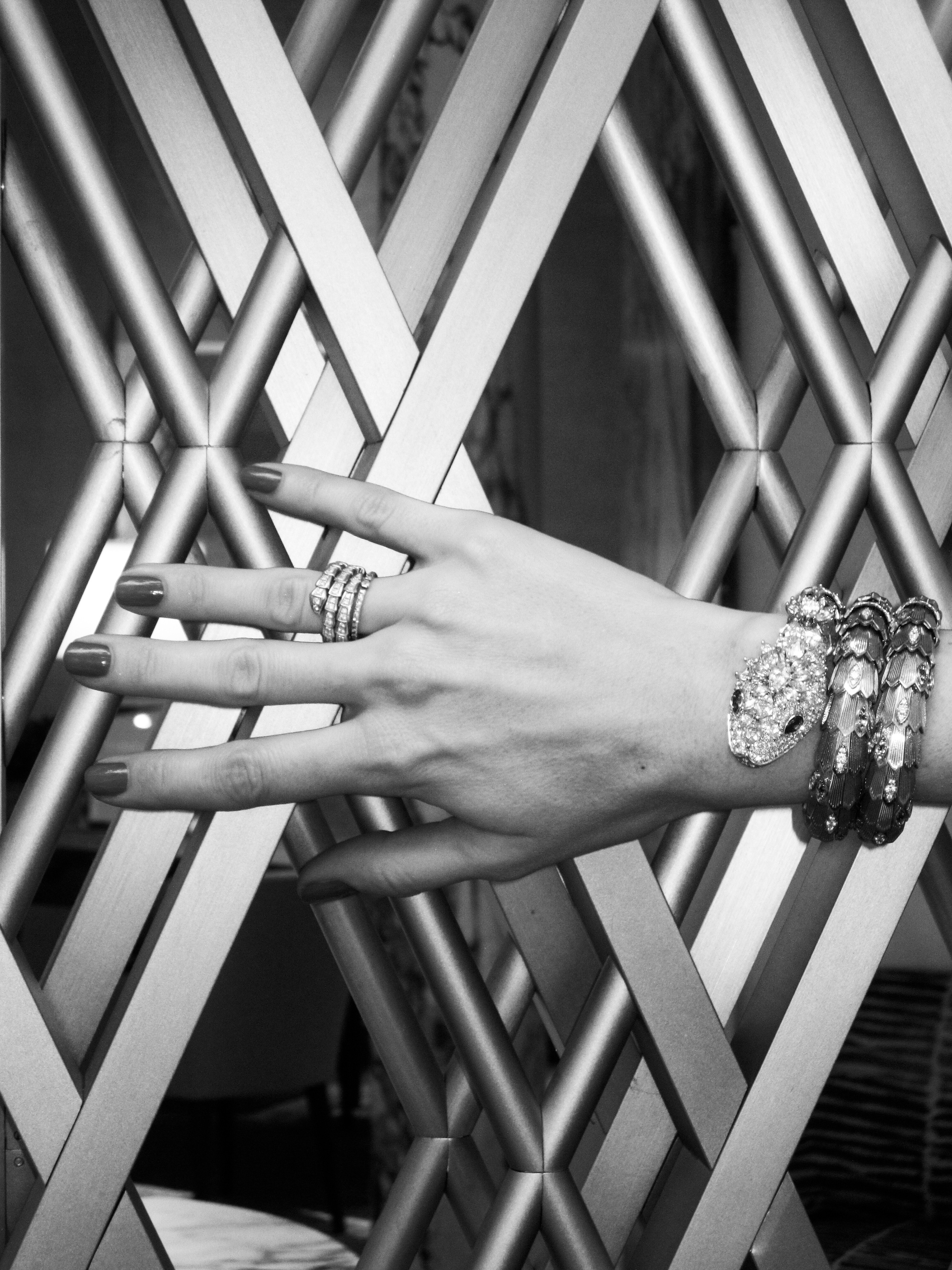 Anna for BVLGARI. Anastasia Fedoseeva / The Street Pie — streetstyle photographer